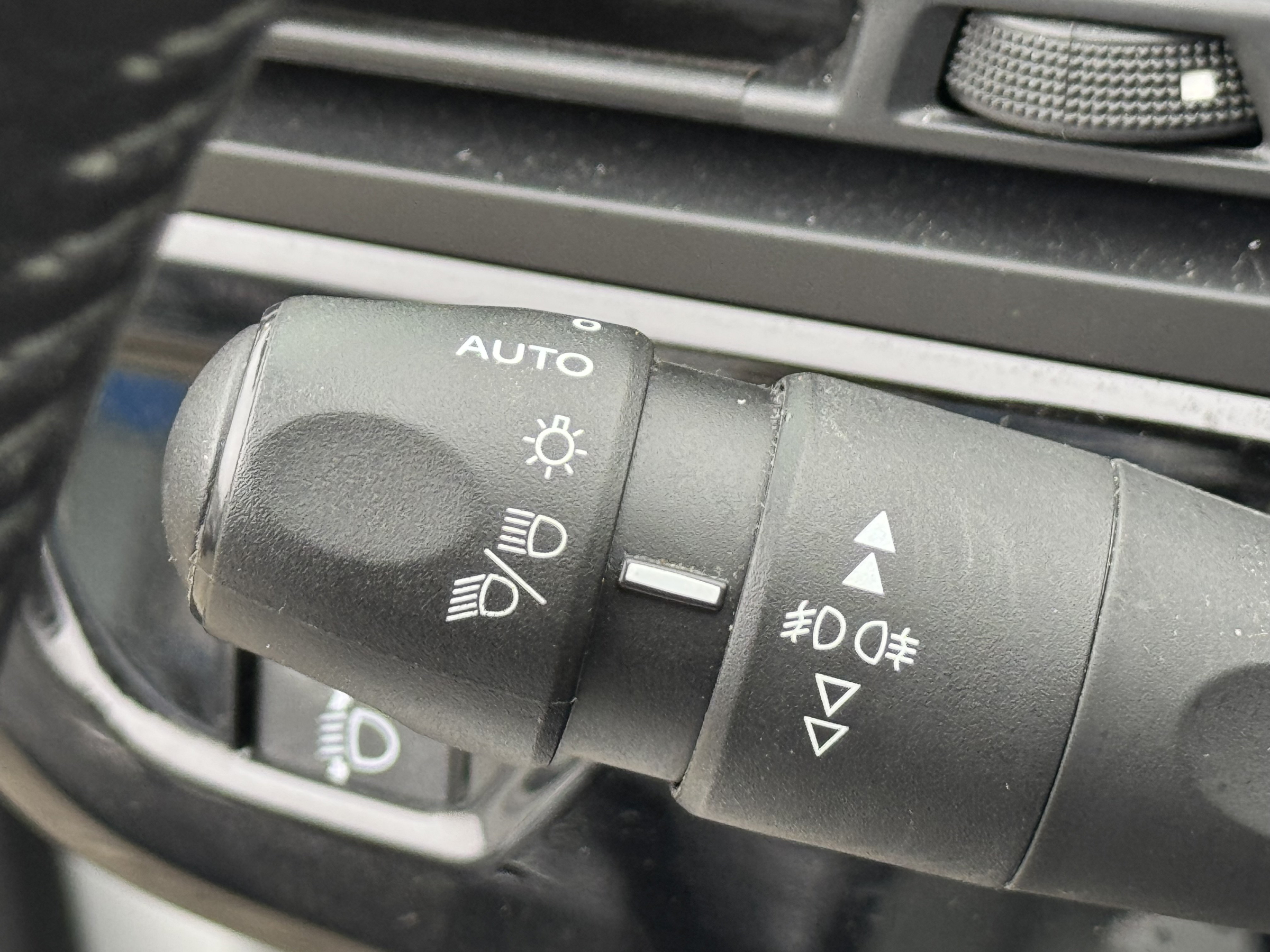 Citroën Citroën C4 Picasso BlueHDi 120 6-Gang Seduction | Bild 19 von 20