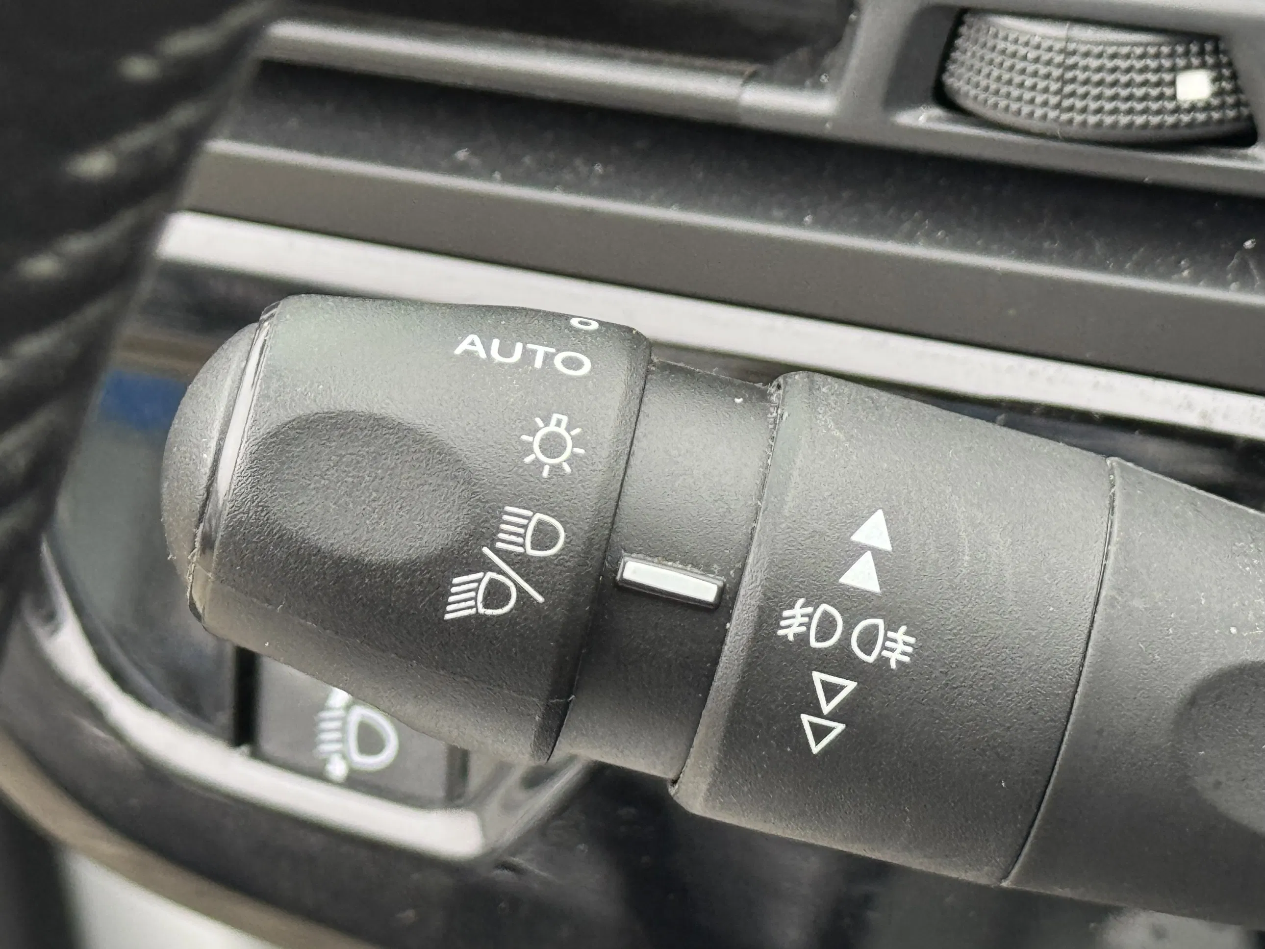 Citroën Citroën C4 Picasso BlueHDi 120 6-Gang Seduction | Bild 19 von 20