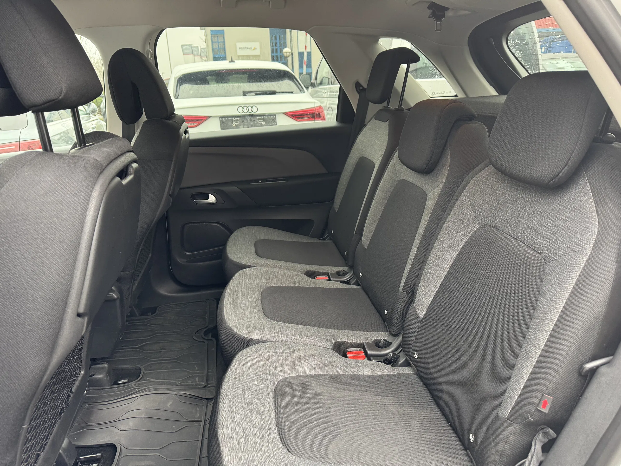 Citroën Citroën C4 Picasso BlueHDi 120 6-Gang Seduction | Bild 20 von 20