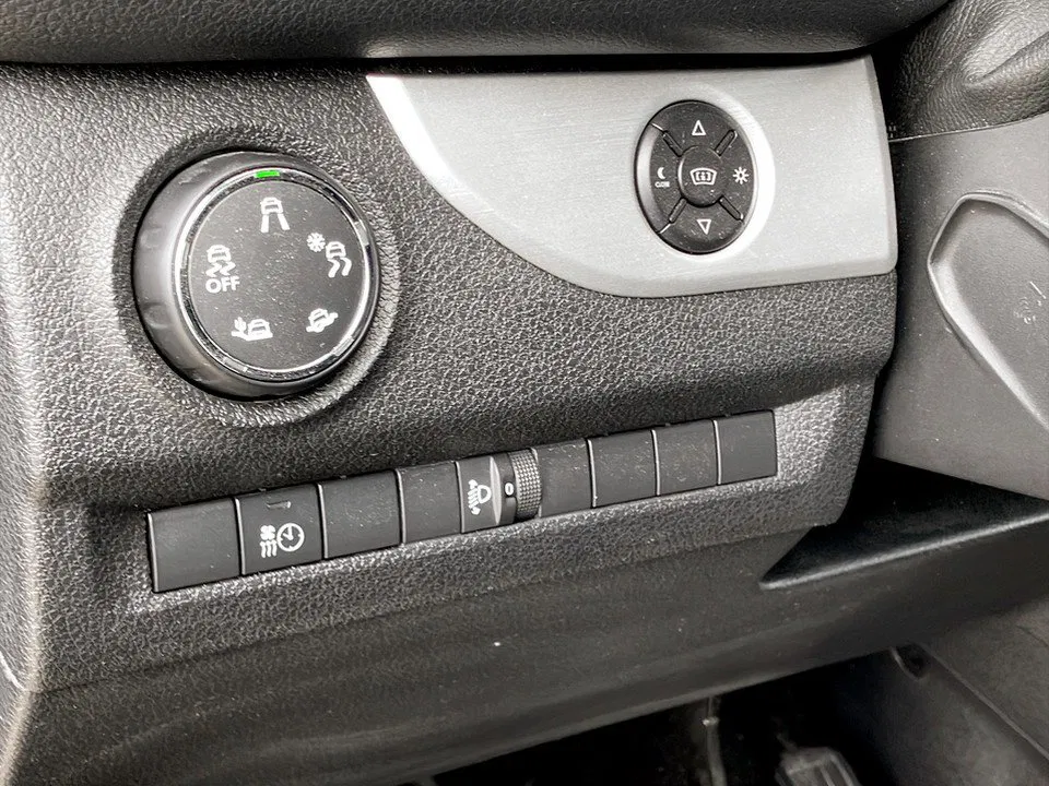 Citroen Spacetourer 2.0 BlueHDi 180 (L3) Business Lounge XL | Bild 17 von 24