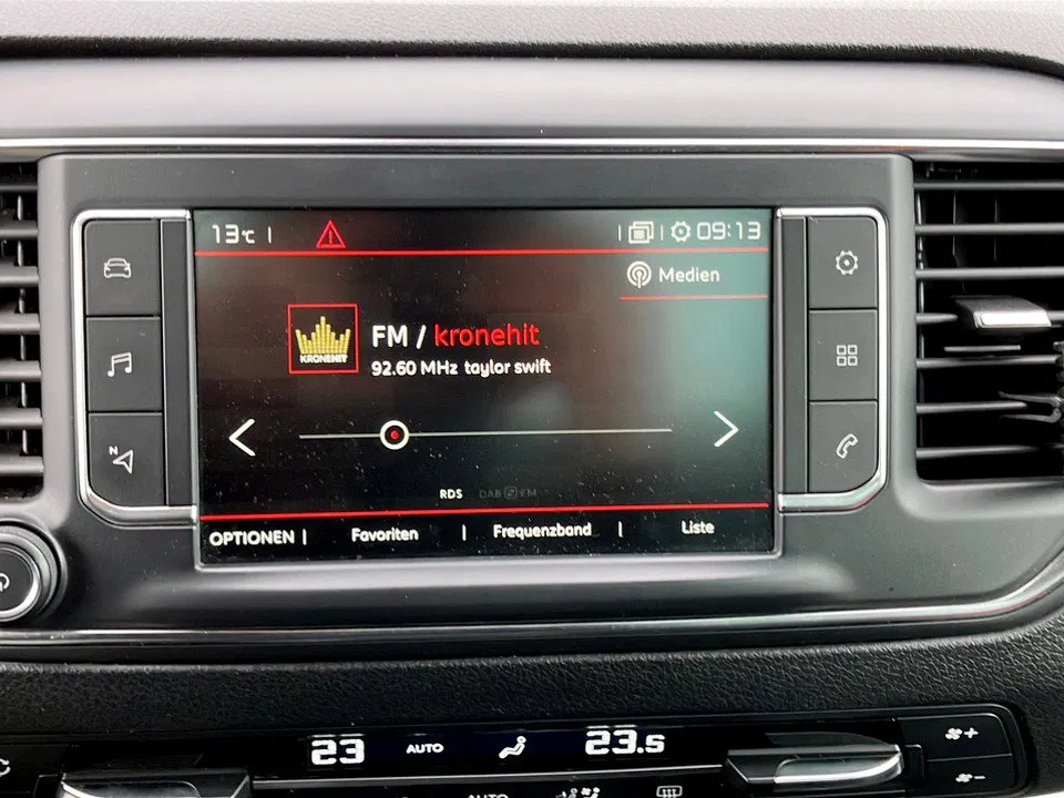 Citroen Spacetourer 2.0 BlueHDi 180 (L3) Business Lounge XL | Bild 15 von 24