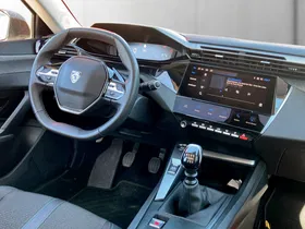 Peugeot 308 1.5 BlueHDi 130 SW Allure | Thumbnail 12 von 18