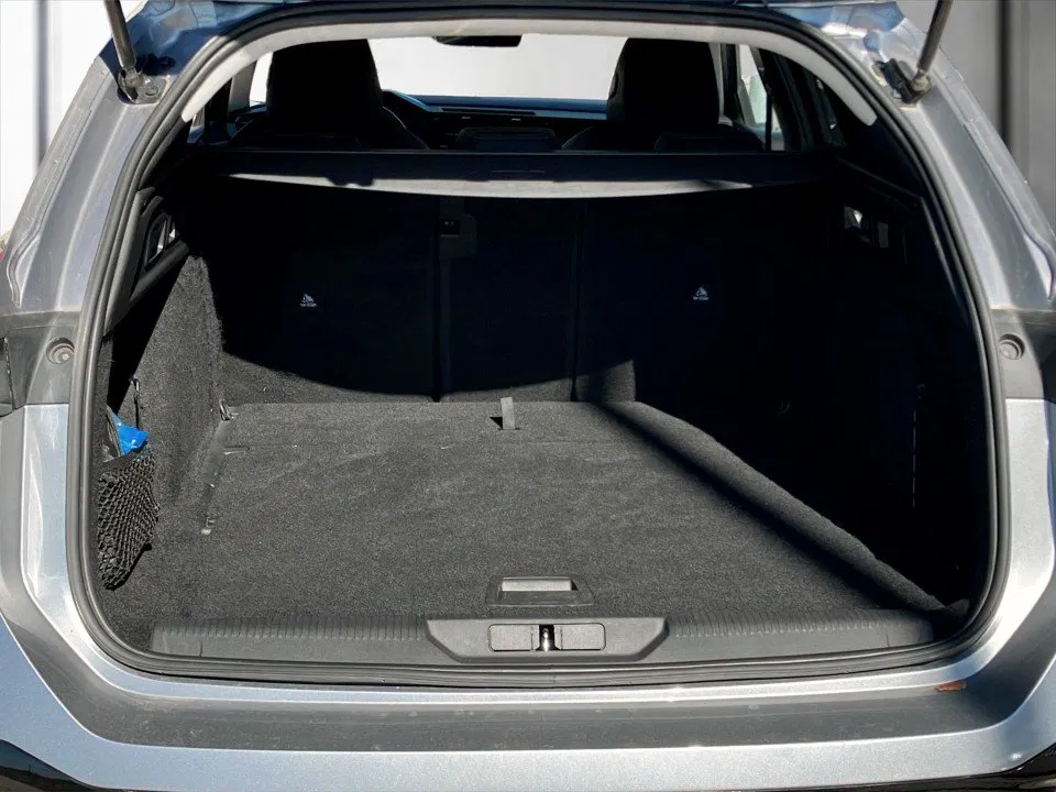 Peugeot 308 1.5 BlueHDi 130 SW Allure | Bild 14 von 18