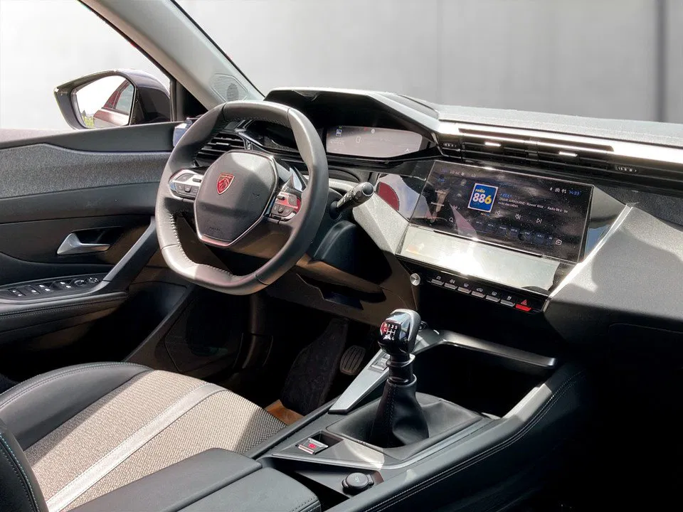Peugeot 308 1.5 BlueHDi 130 SW Allure Pack | Bild 12 von 23