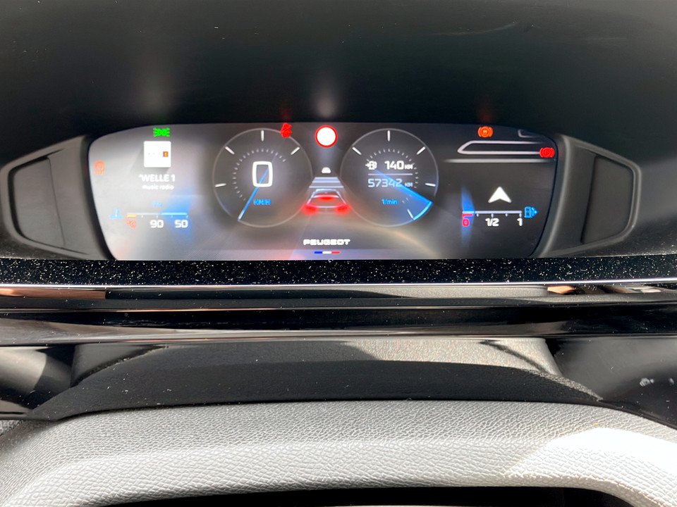 Peugeot 308 1.5 BlueHDi 130 SW Allure Pack | Bild 23 von 23