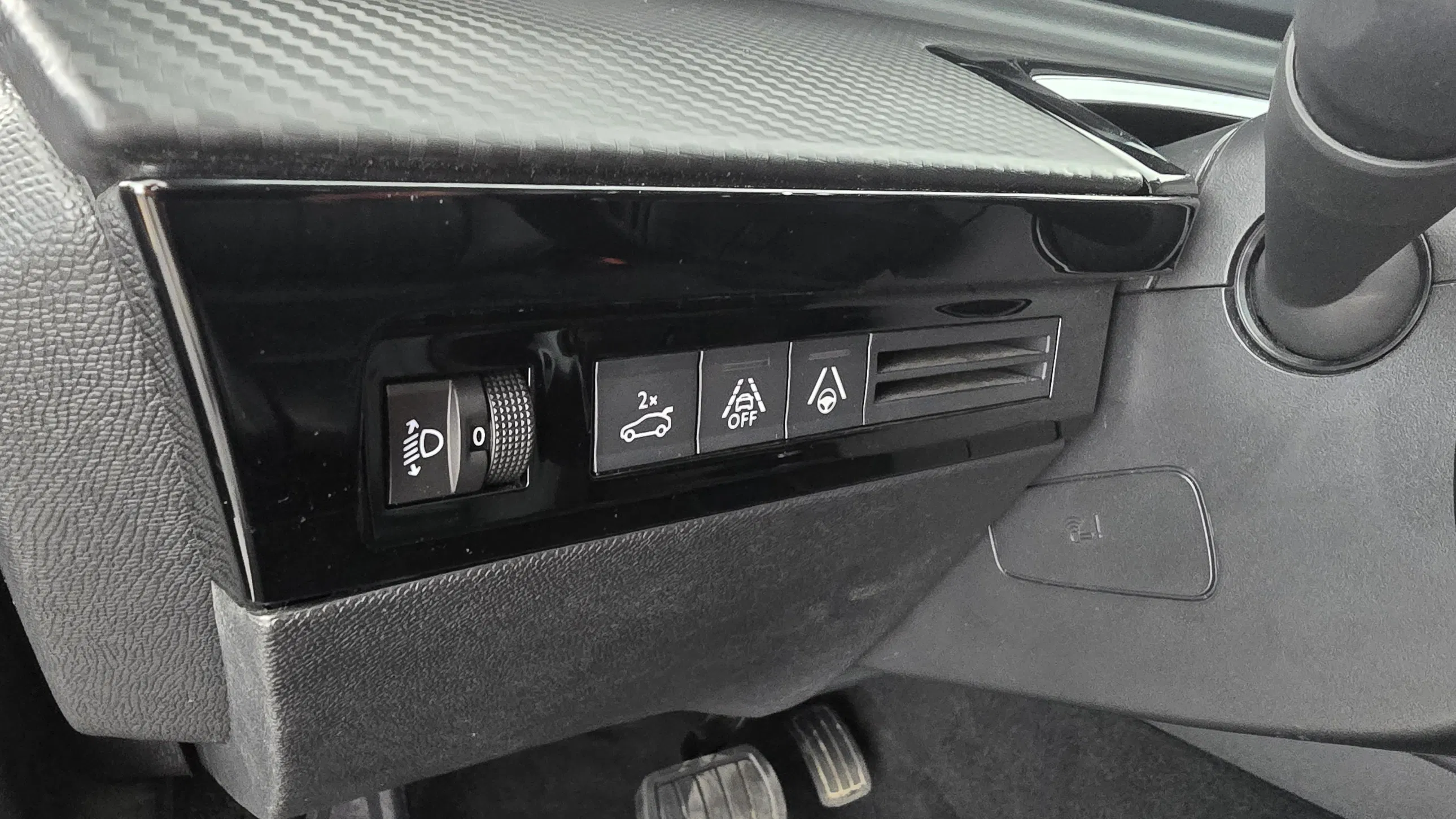 Peugeot 508 SW 1,5 BlueHDi 130 EAT8 S&S Allure Pac | Bild 11 von 20