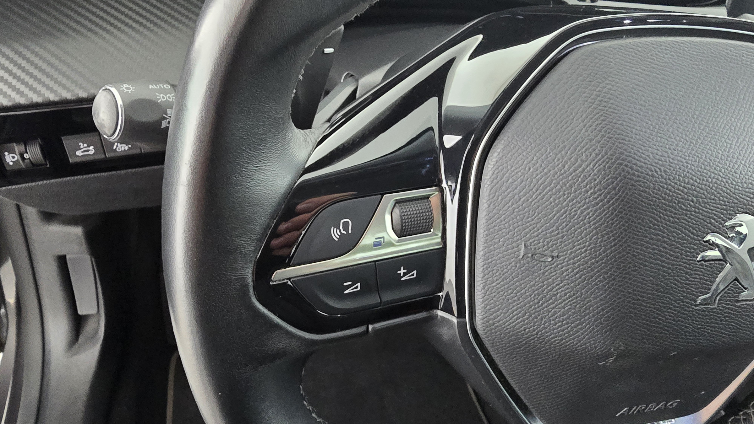 Peugeot 508 SW 1,5 BlueHDi 130 EAT8 S&S Allure Pac | Bild 15 von 20