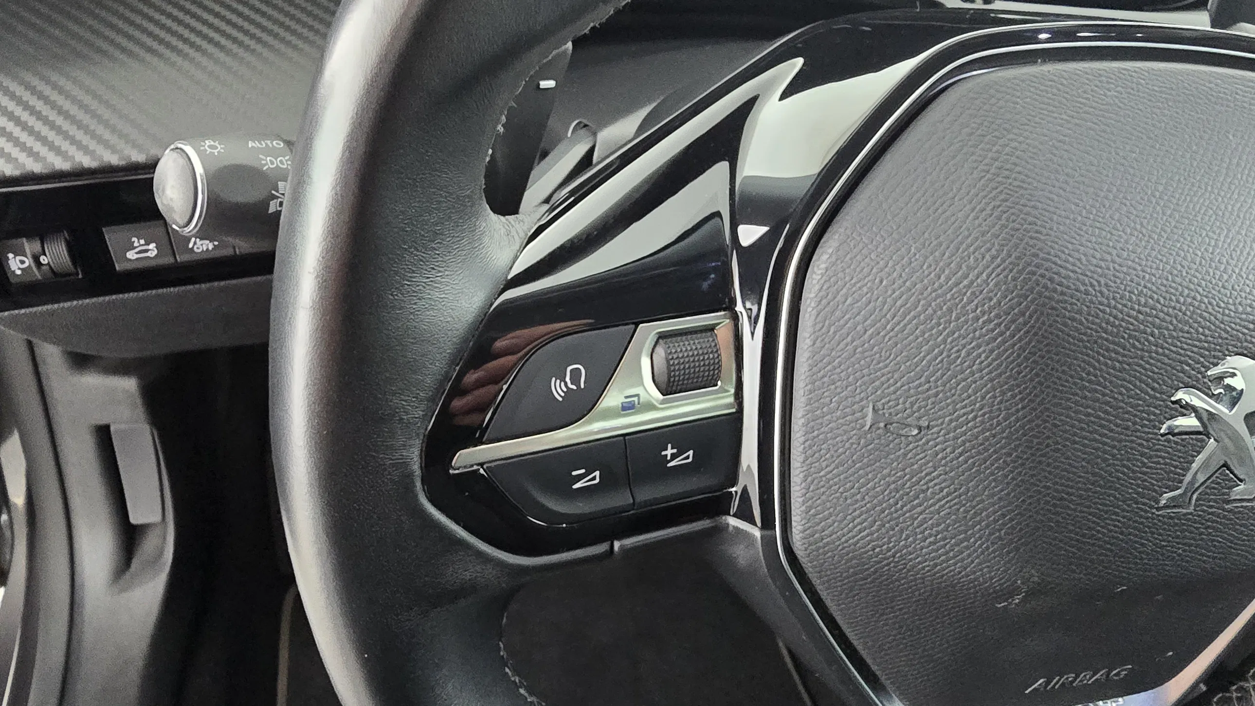 Peugeot 508 SW 1,5 BlueHDi 130 EAT8 S&S Allure Pac | Bild 15 von 20