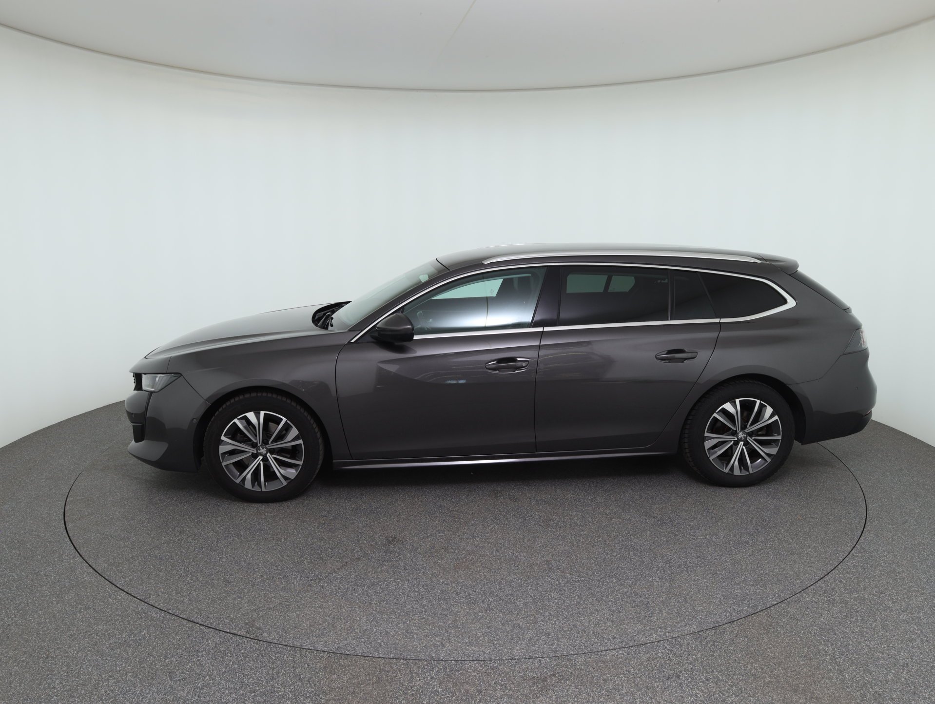 Peugeot 508 SW 1,5 BlueHDi 130 EAT8 S&S Allure Pac | Bild 8 von 20
