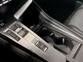 Peugeot 308 SW 1.5 BlueHDi 130 Allure | Thumbnail 14 von 23