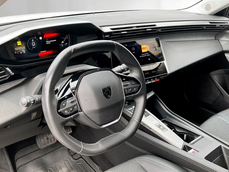 Peugeot 308 SW 1.5 BlueHDi 130 Allure | Bild 9 von 23