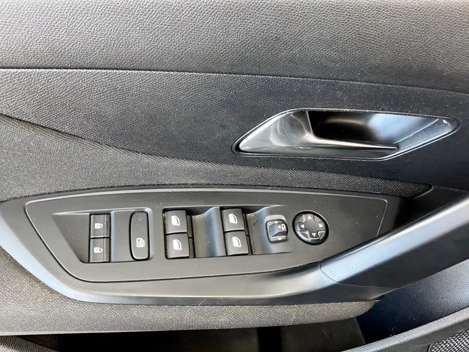 Peugeot 308 SW 1.5 BlueHDi 130 Active Pack | Bild 15 von 24