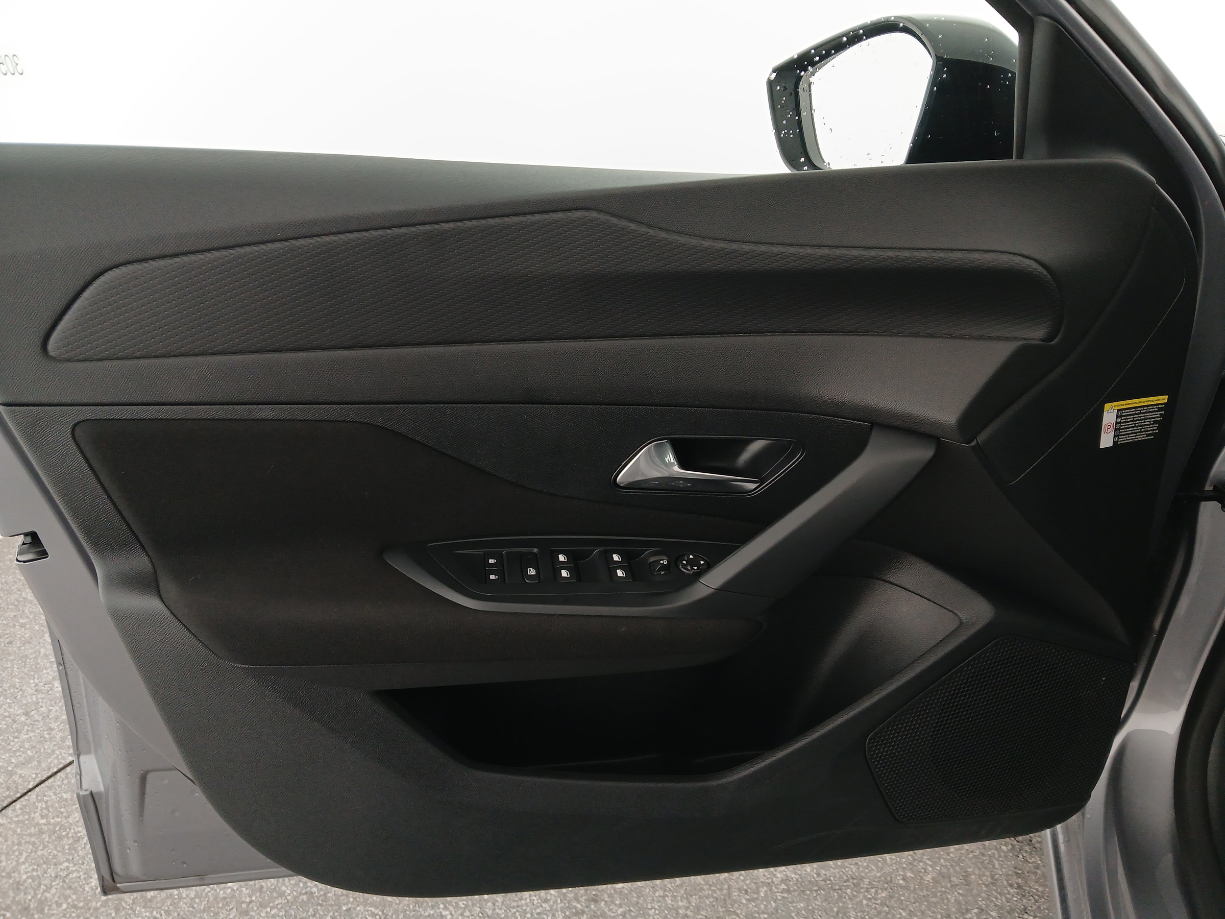 Peugeot 308 SW PureTech 130 S&S 6-Gang-Manuell Act | Bild 10 von 29