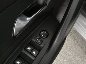 Peugeot 308 SW PureTech 130 S&S 6-Gang-Manuell Act | Thumbnail 11 von 29