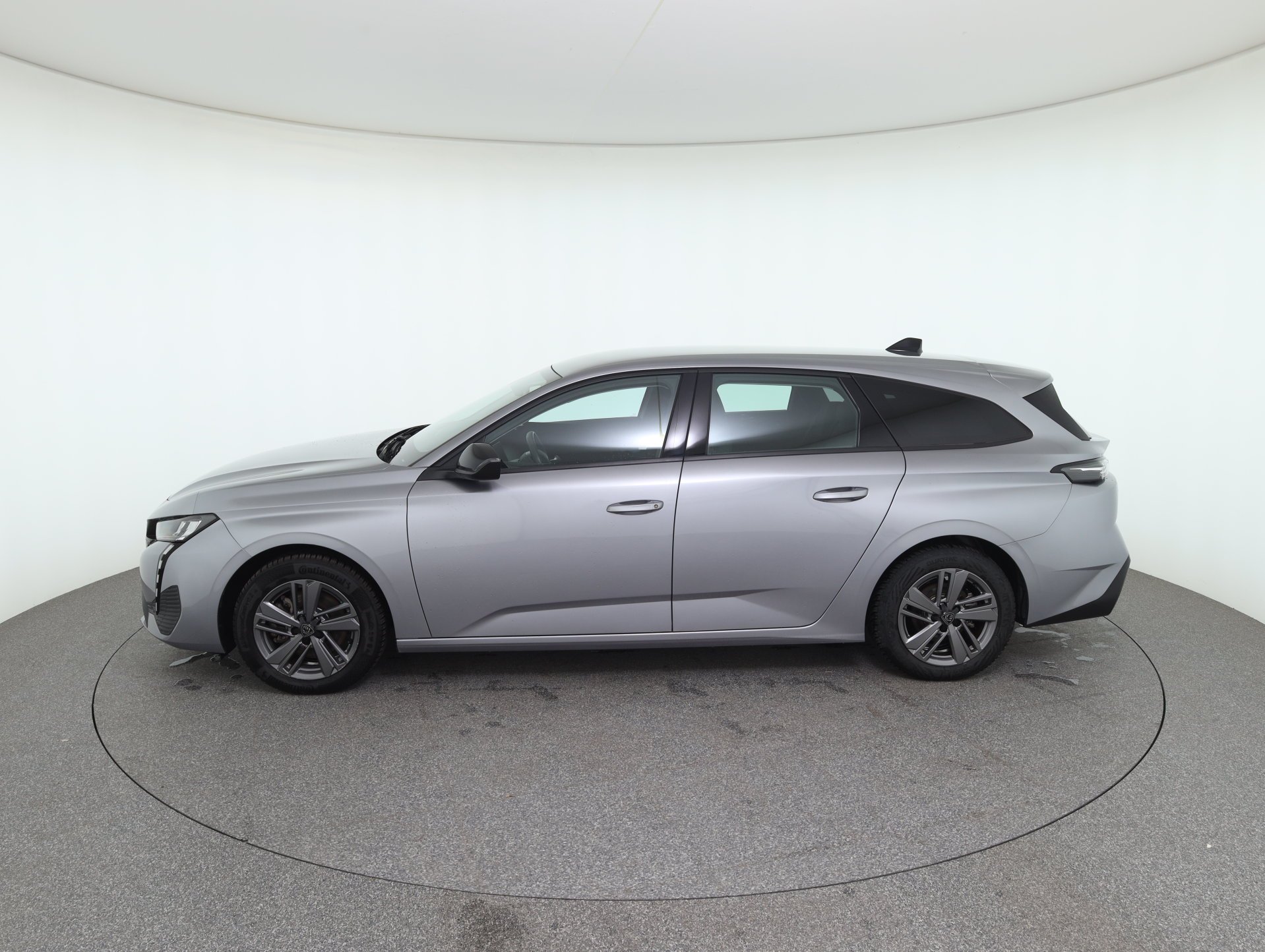 Peugeot 308 SW PureTech 130 S&S 6-Gang-Manuell Act | Bild 8 von 29