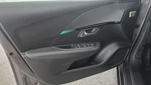 Peugeot 208 Allure BlueHDi 100 S&S | Thumbnail 4 von 25