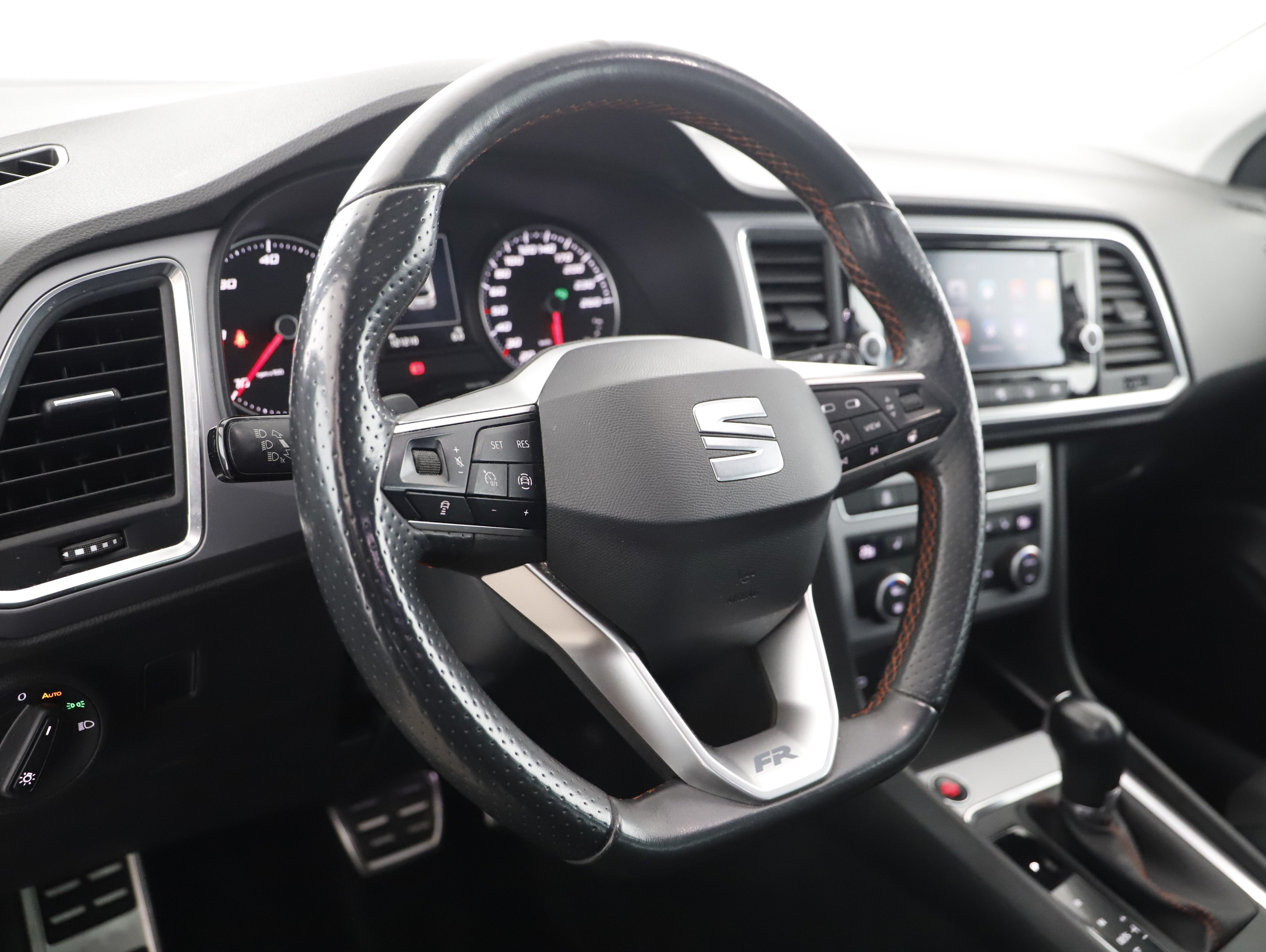 Seat Ateca 2.0 TDI 4Drive FR | Bild 6 von 21