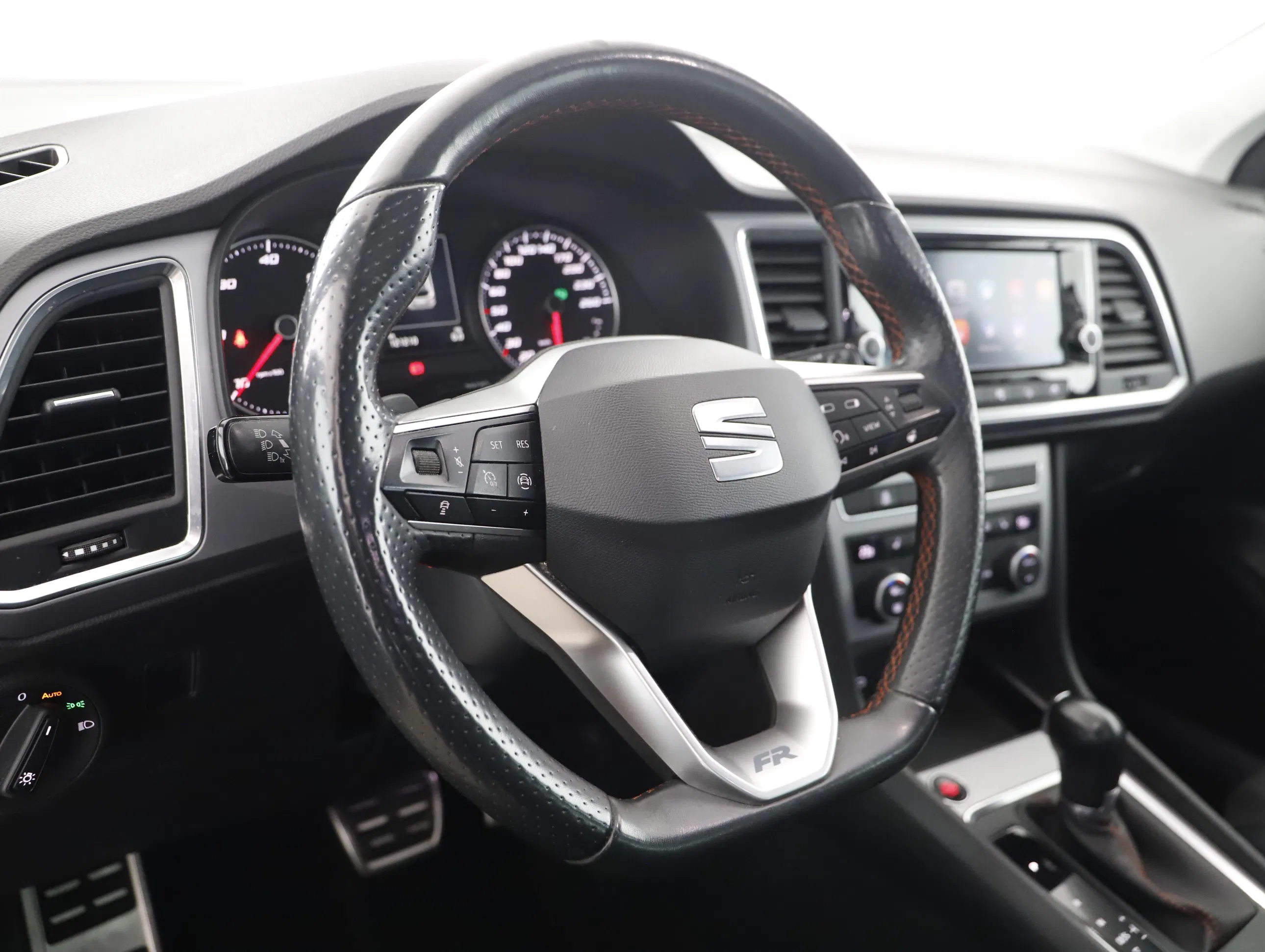 Seat Ateca 2.0 TDI 4Drive FR | Bild 12 von 27