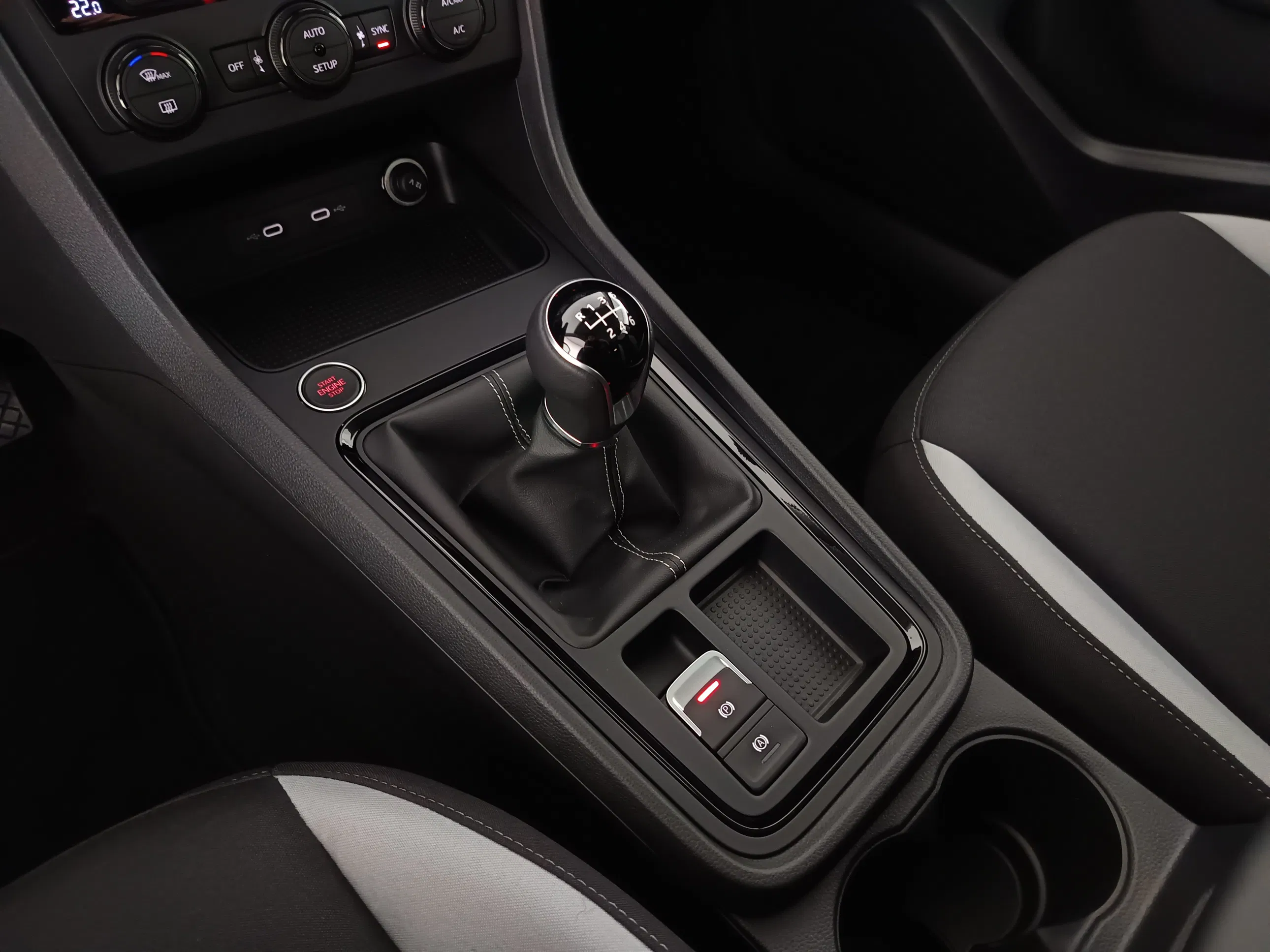 Seat Ateca 1.0 TSI Reference | Bild 25 von 28
