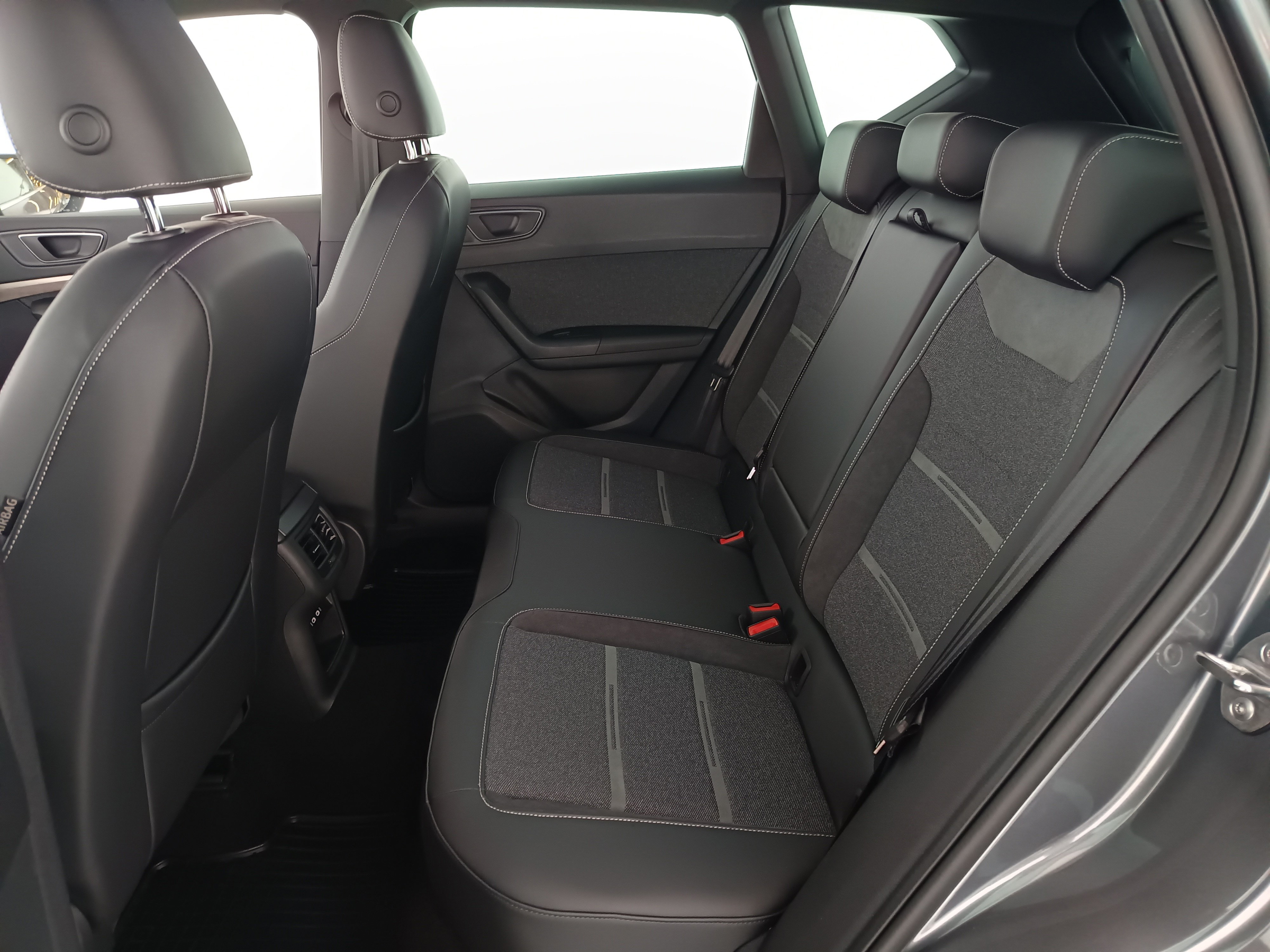 Seat Ateca 15 TSI ACT Xperience | Bild 30 von 31