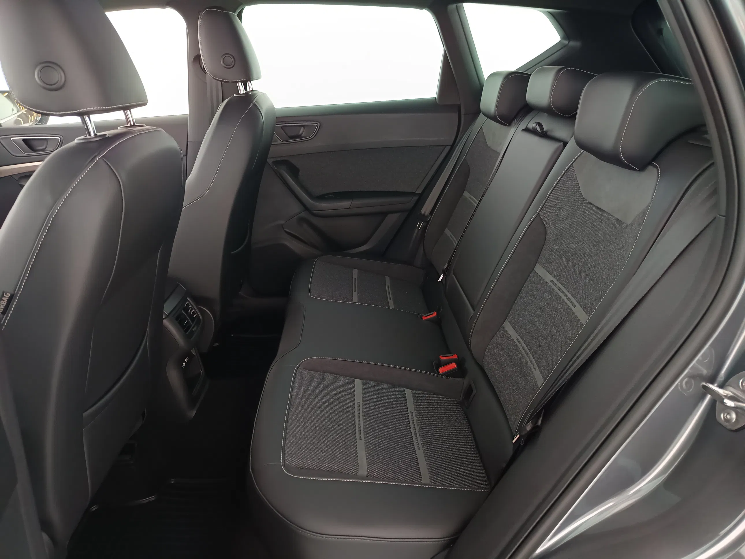 Seat Ateca 15 TSI ACT Xperience | Bild 30 von 31