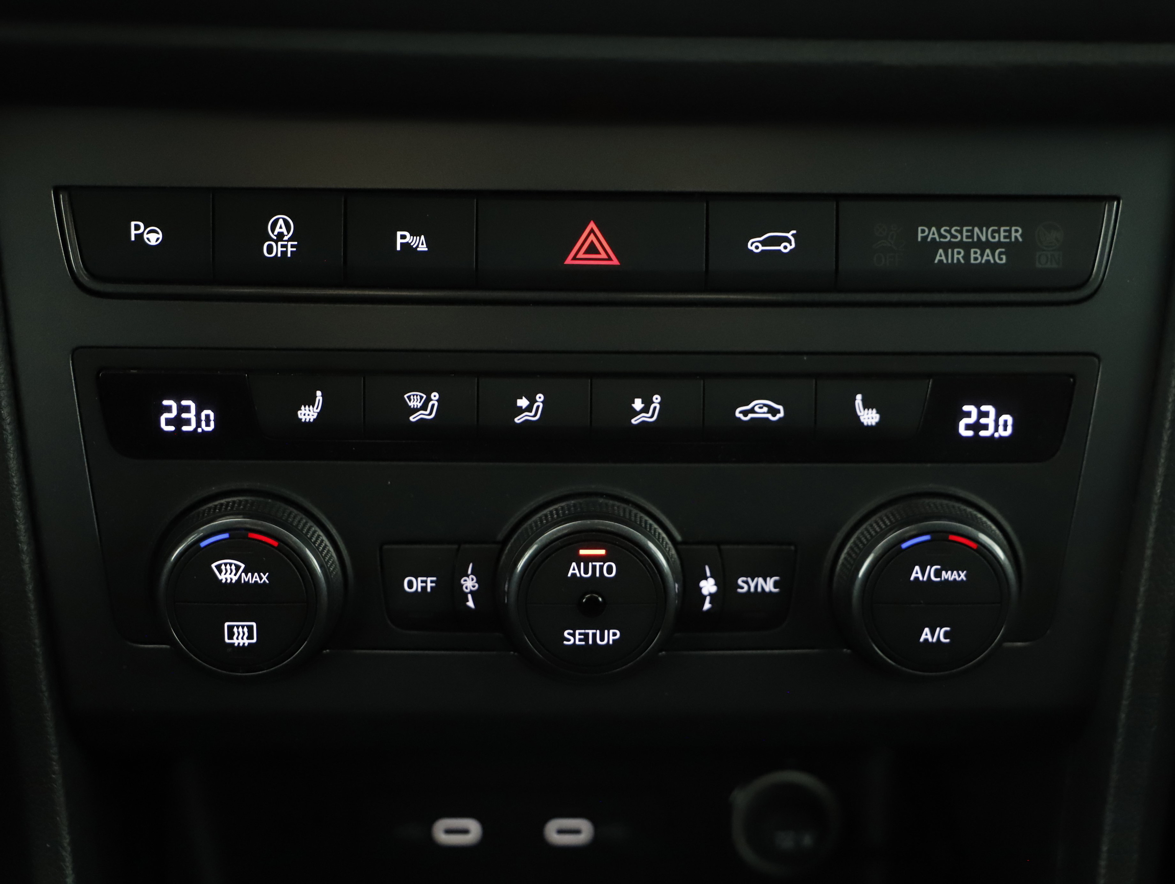 Cupra Ateca 2.0 TSI 4Drive | Bild 11 von 23