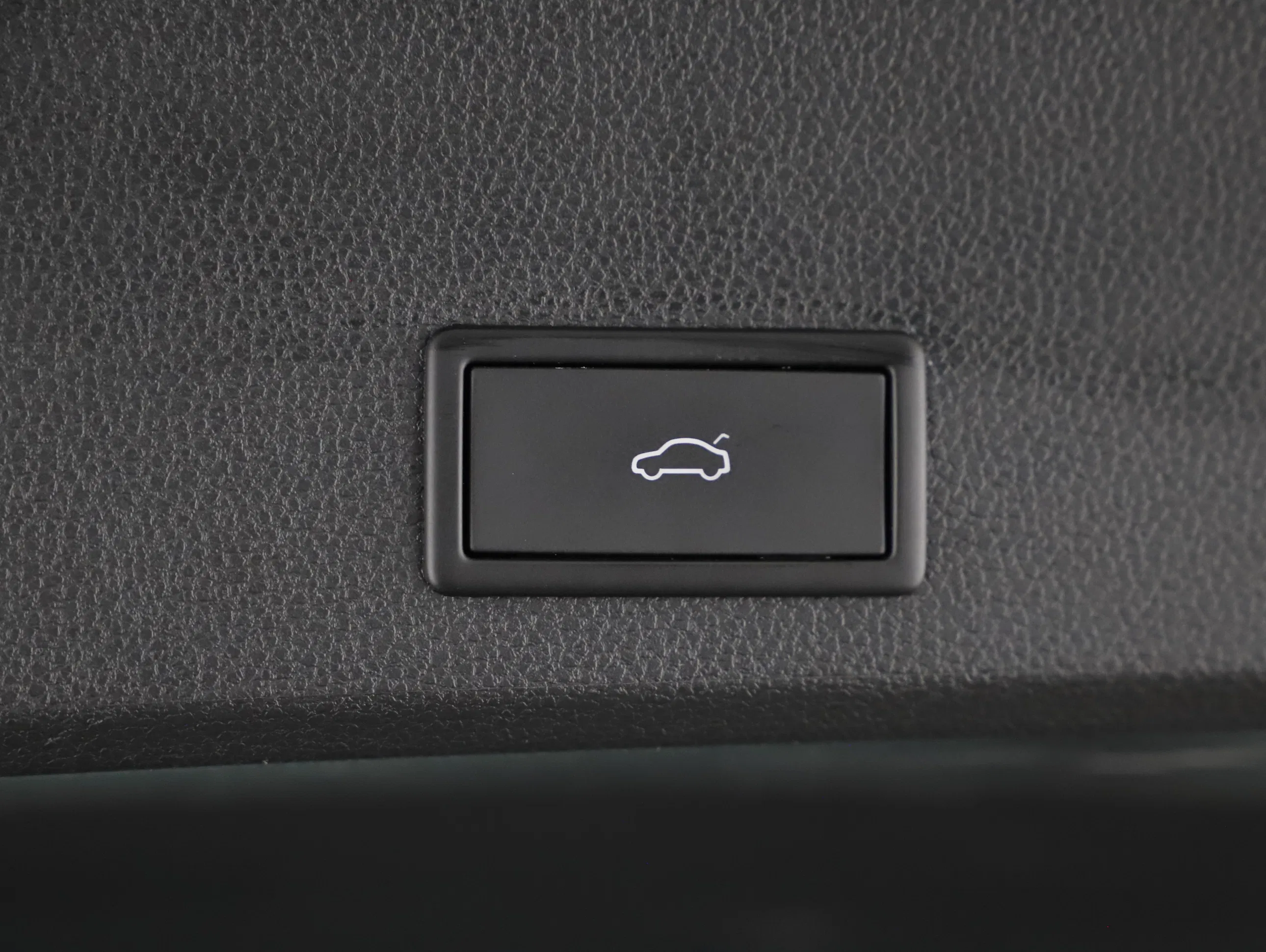 Cupra Ateca 2.0 TSI 4Drive | Bild 18 von 23