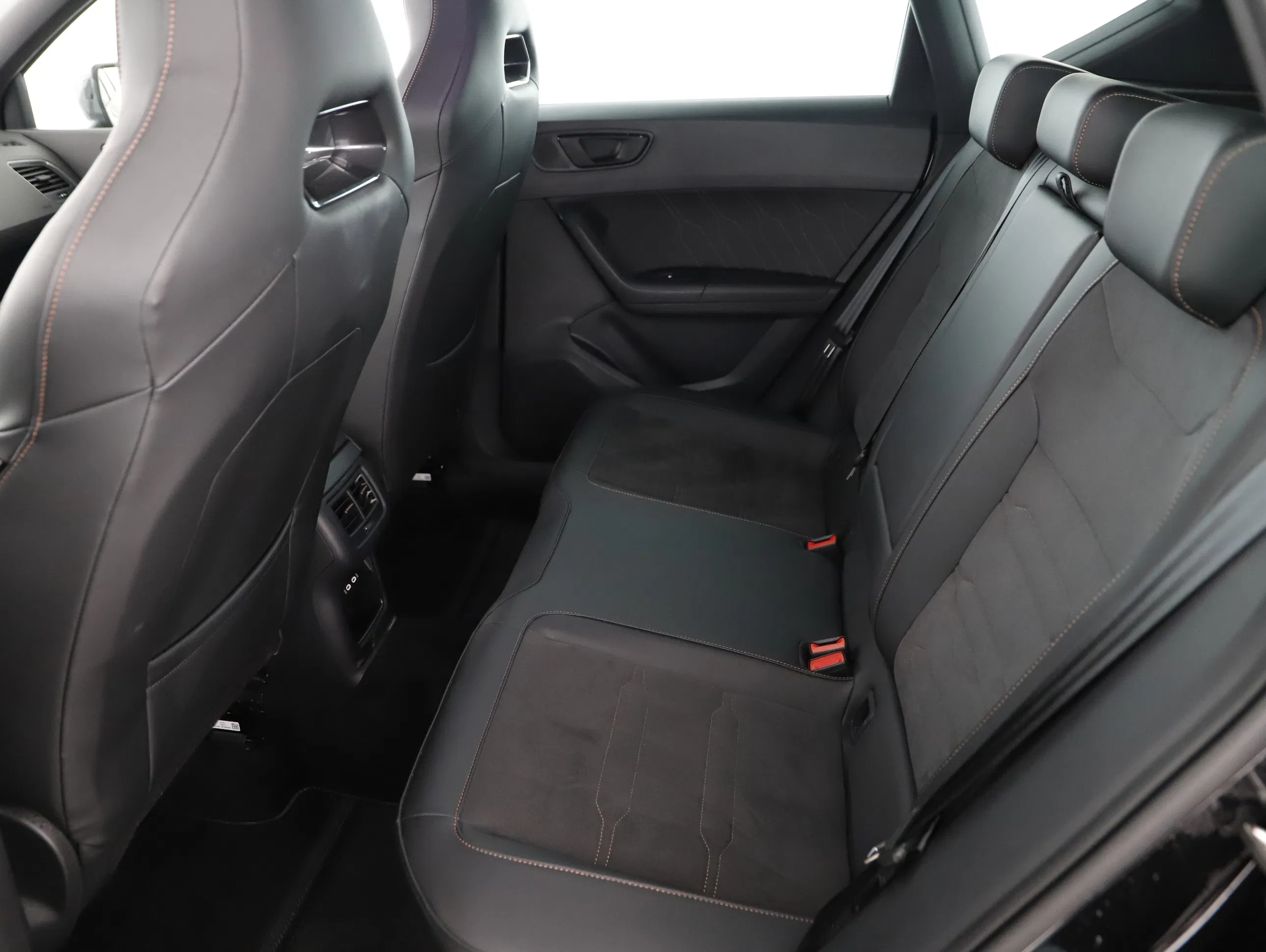 Cupra Ateca 2.0 TSI 4Drive | Bild 3 von 23