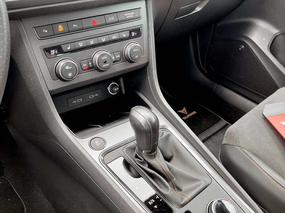 Cupra Ateca 2.0 TSI 4Drive | Bild 25 von 25