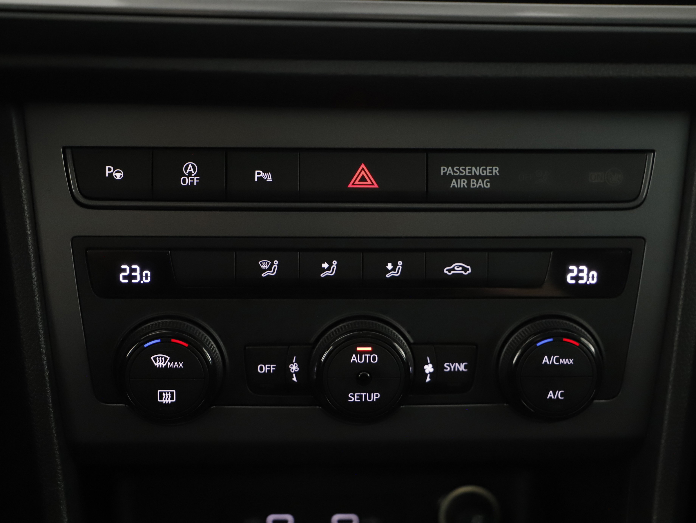 Cupra Ateca 1.5 TSI | Bild 17 von 21