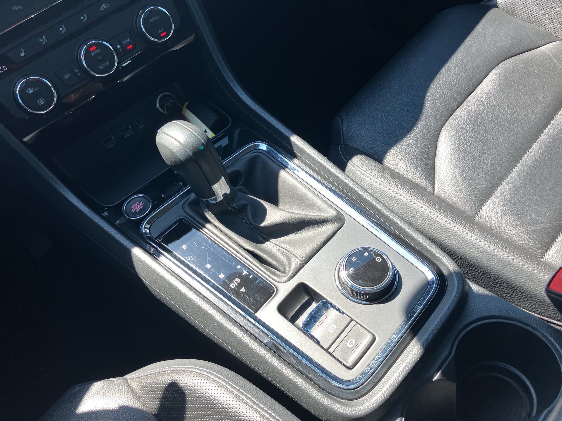 Seat Ateca Xcellence 2.0 TDI DSG | Bild 23 von 30