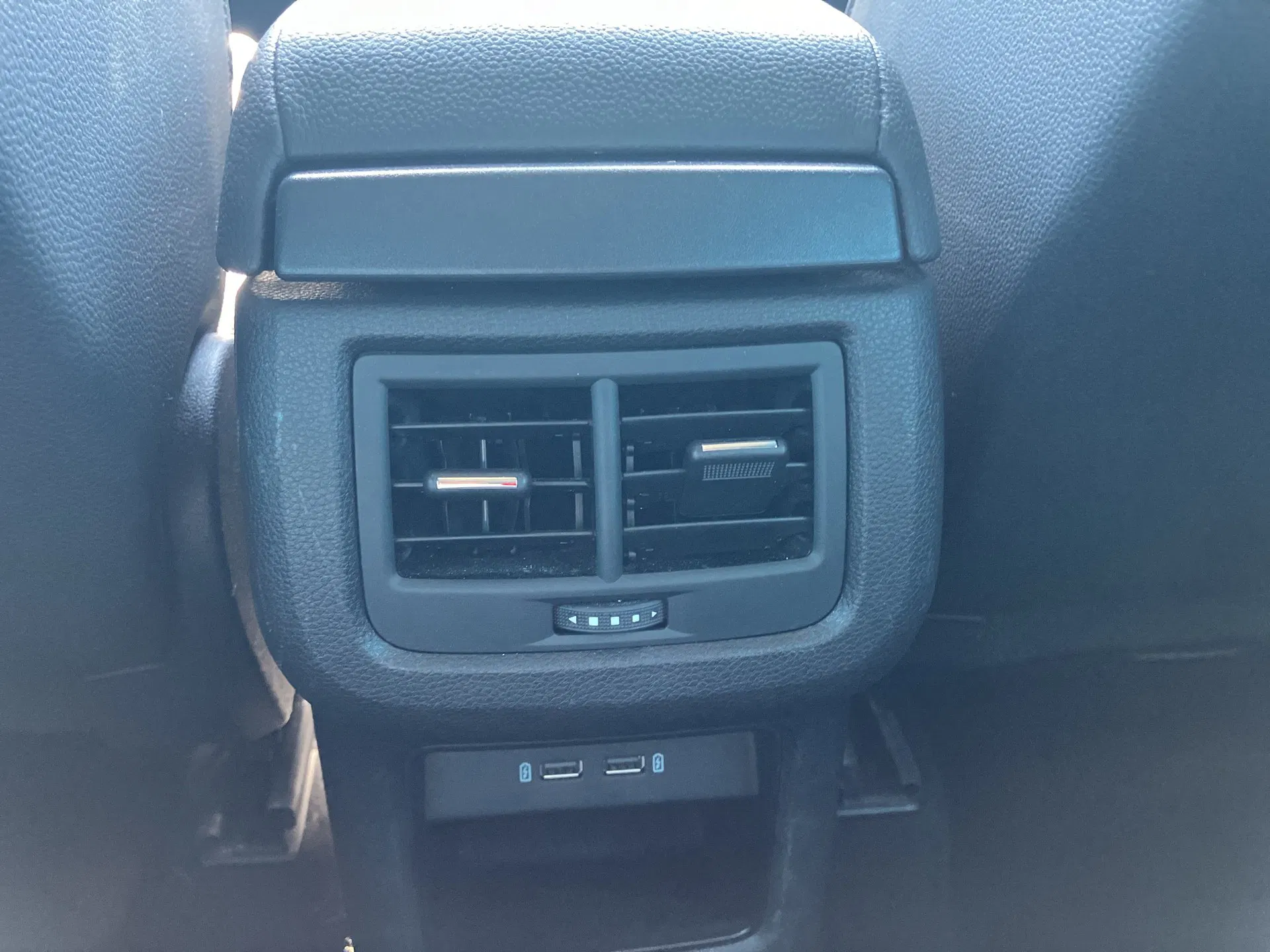 Seat Ateca Xcellence 2.0 TDI DSG | Bild 25 von 30