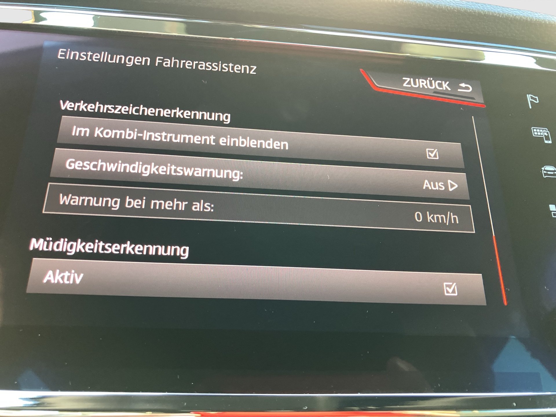 Seat Ateca 15 TSI ACT FR | Bild 20 von 28