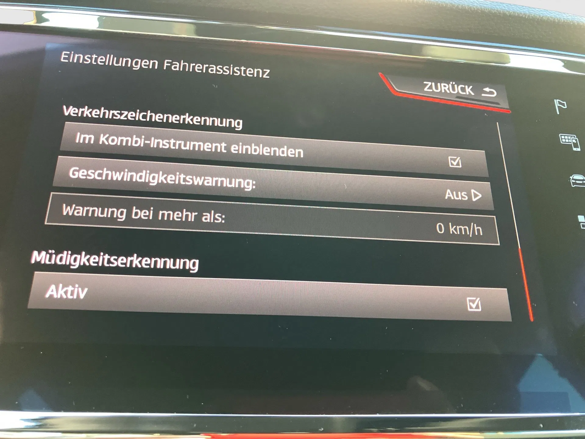 Seat Ateca 15 TSI ACT FR | Bild 20 von 28