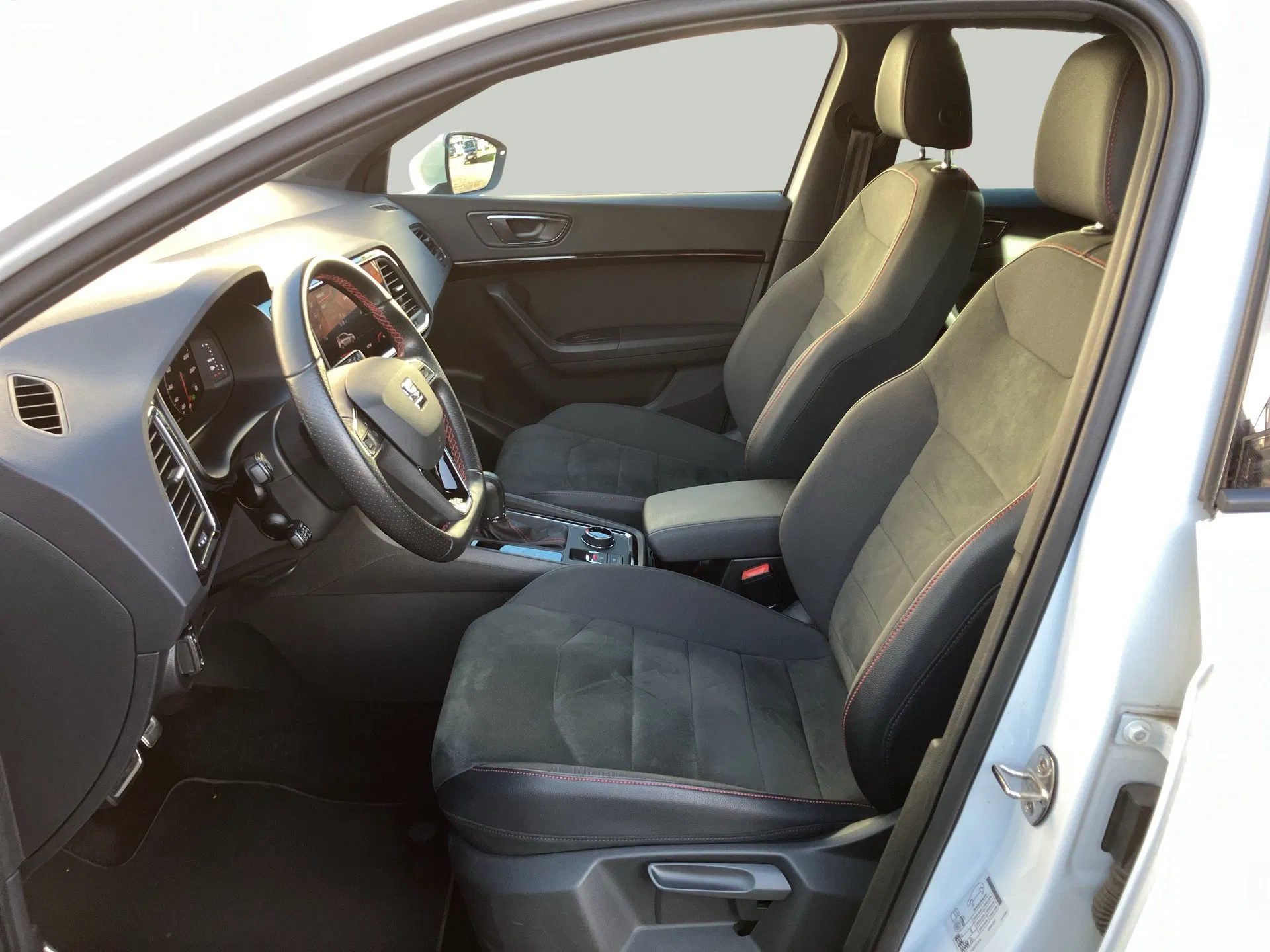 Seat Ateca 15 TSI ACT FR | Bild 10 von 28