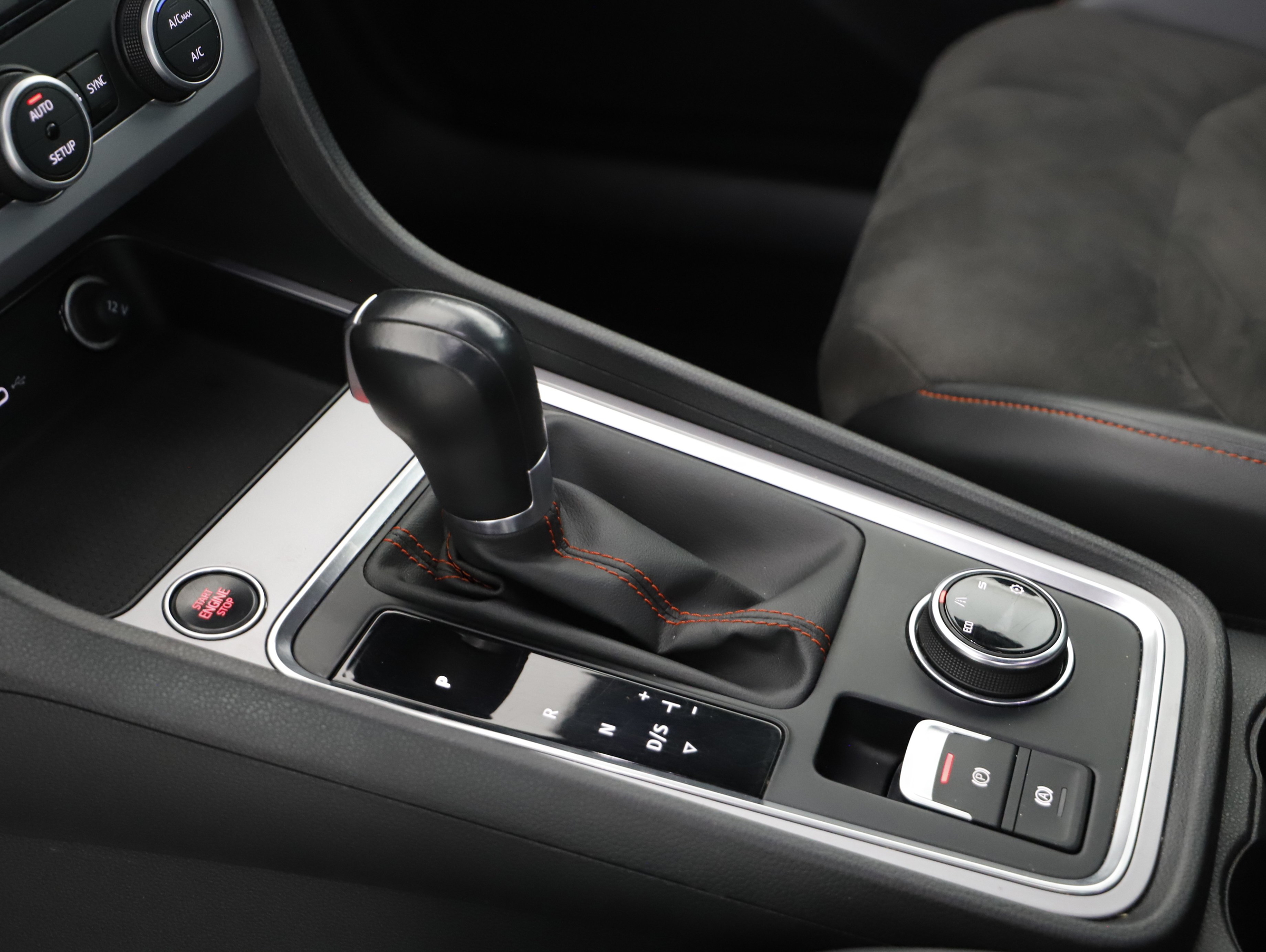 Seat Ateca 2.0 TDI FR DSG | Bild 14 von 23