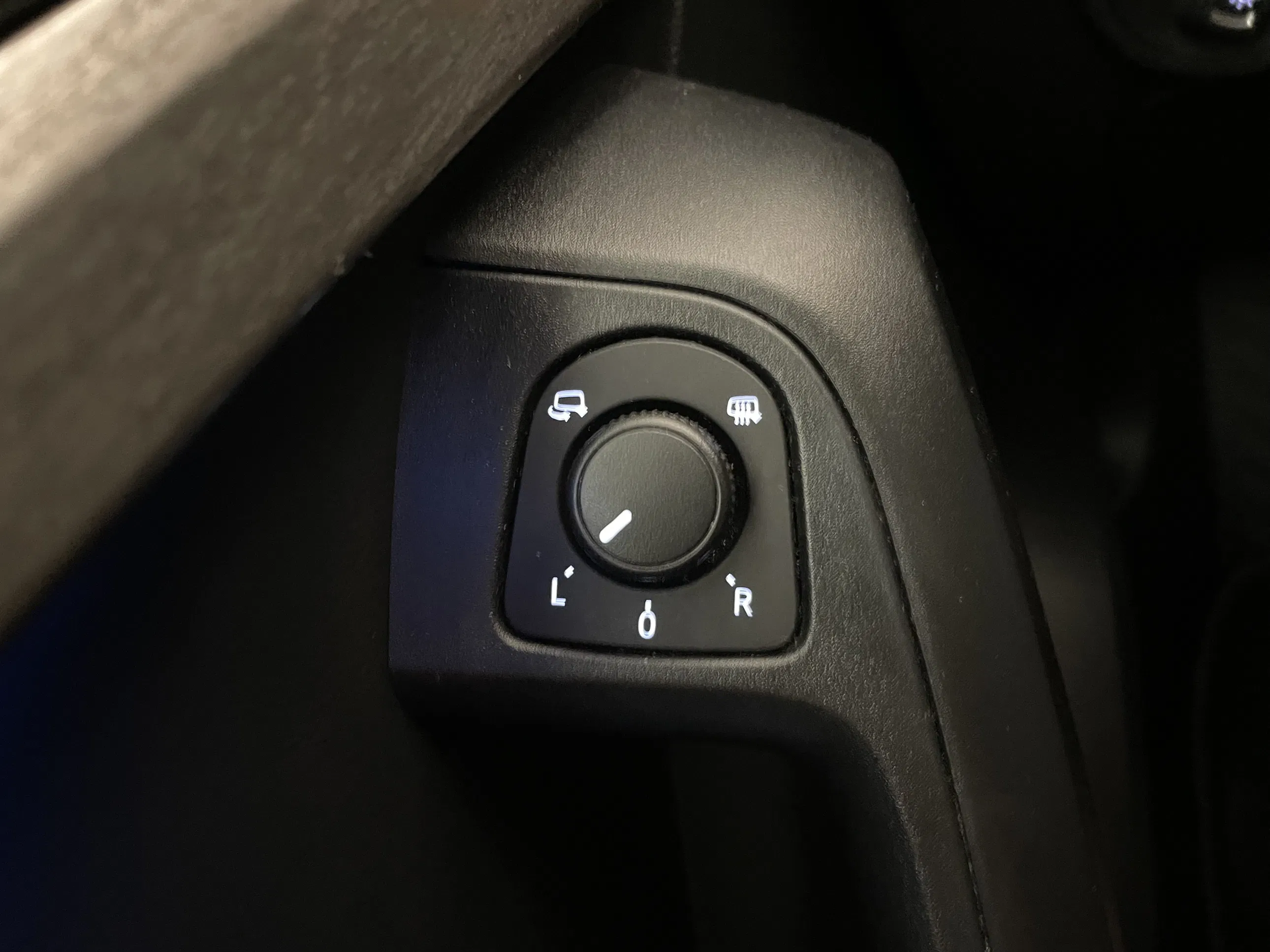 Seat Ateca 2.0 TDI Xperience | Bild 26 von 31