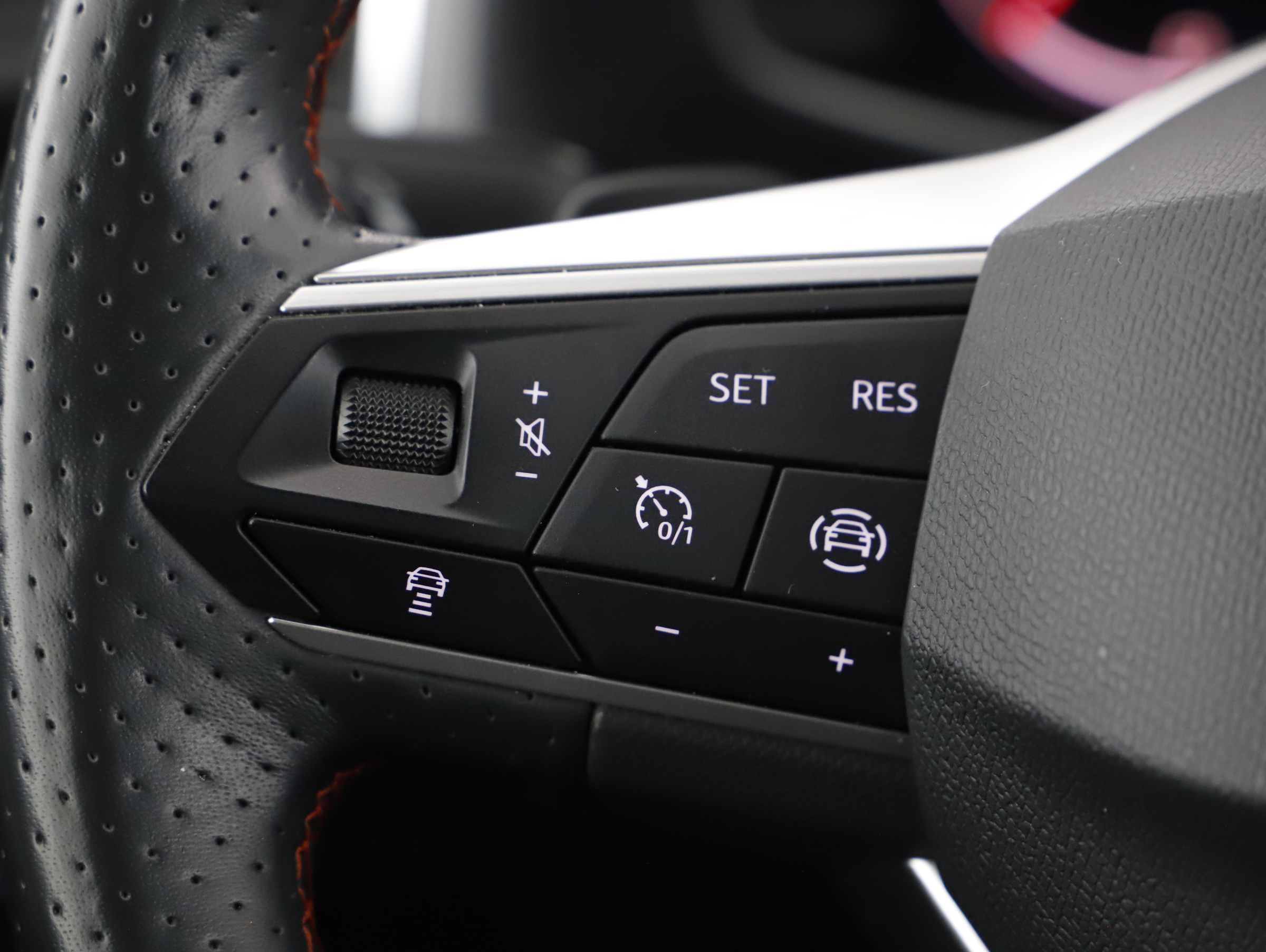 Seat Ateca 2.0 TDI FR | Bild 11 von 24