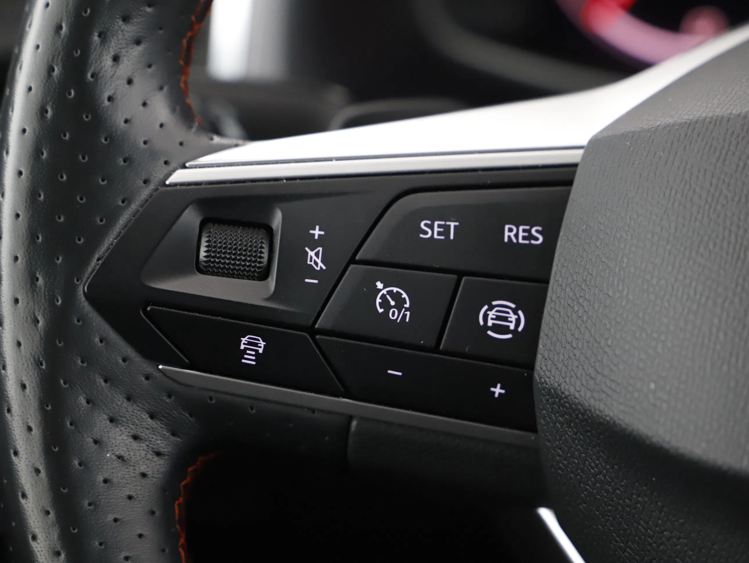 Seat Ateca 2.0 TDI FR | Bild 11 von 24