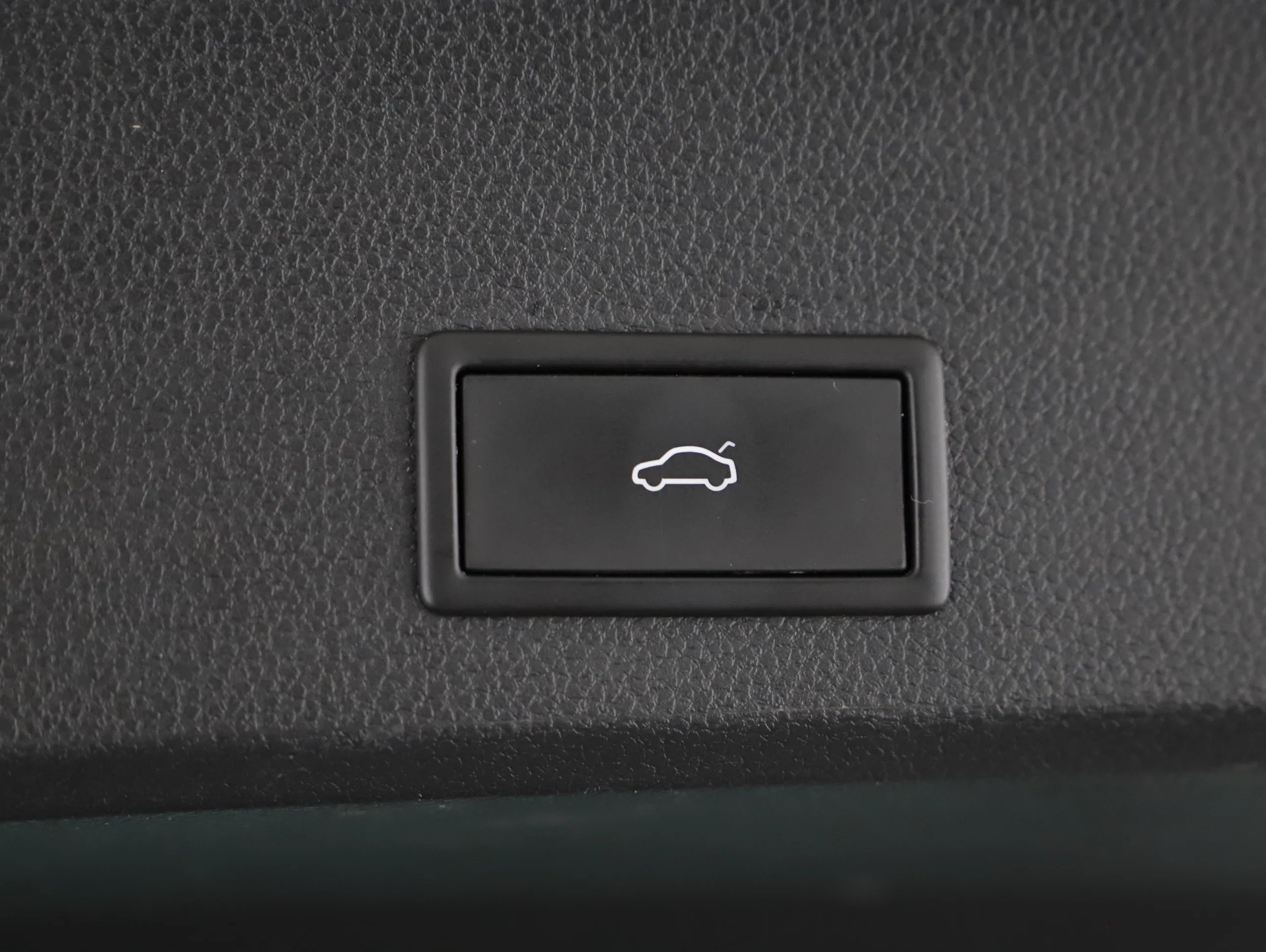 Seat Ateca 2.0 TDI FR | Bild 17 von 24