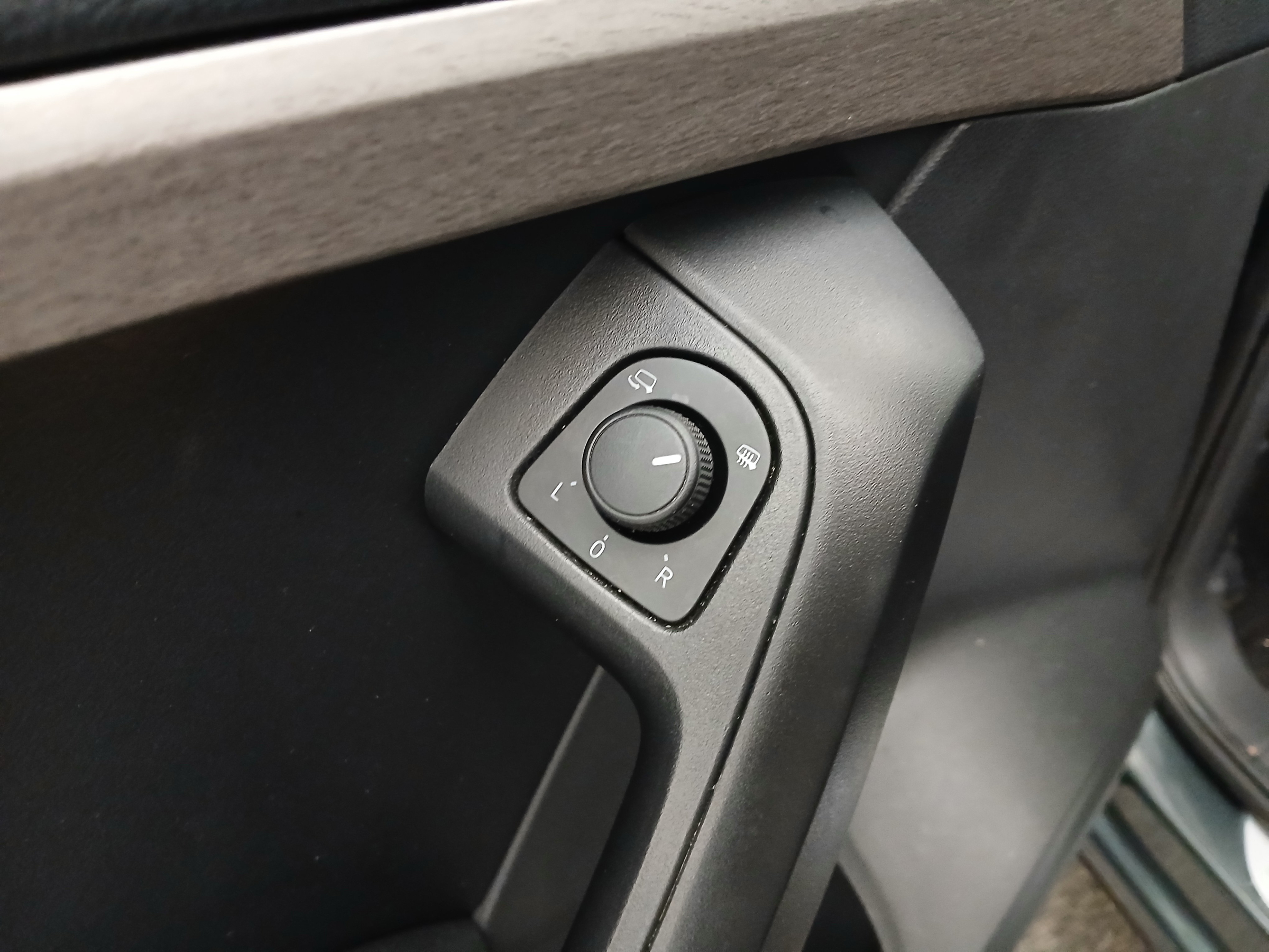 Seat Ateca 2.0 TDI 4Drive Xperience | Bild 10 von 30