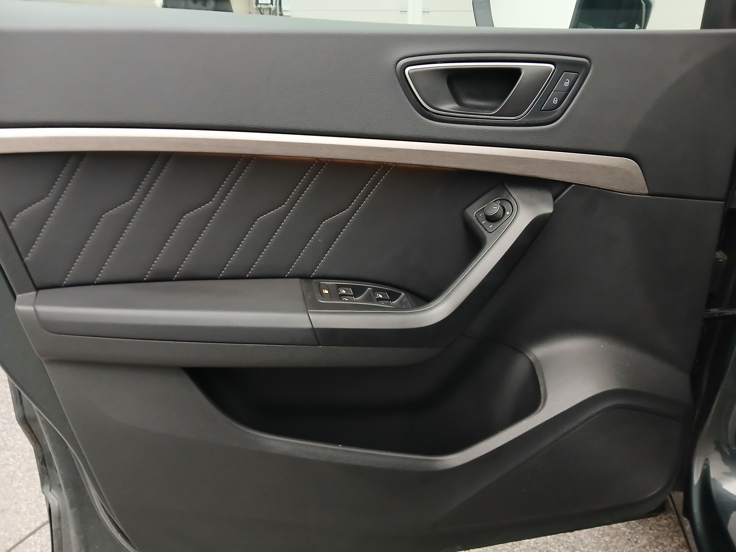 Seat Ateca 2.0 TDI 4Drive Xperience | Bild 11 von 30