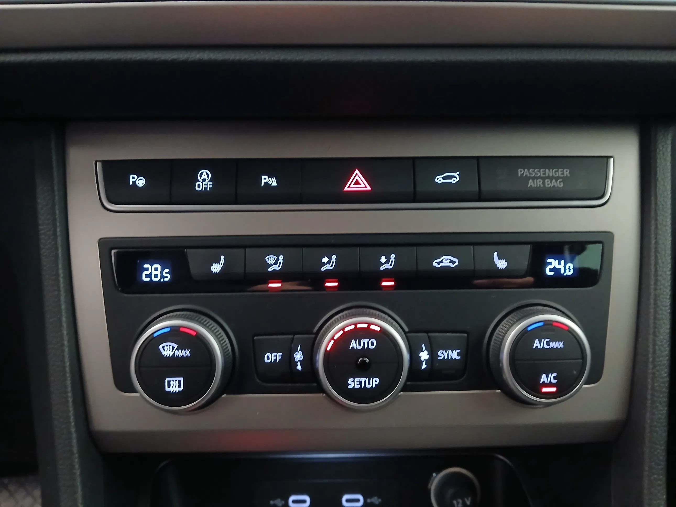 Seat Ateca 2.0 TDI 4Drive Xperience | Bild 25 von 30