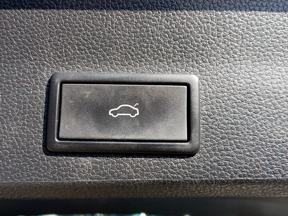 Seat Ateca 2.0 TSI 4Drive Xperi. DSG | Bild 15 von 15