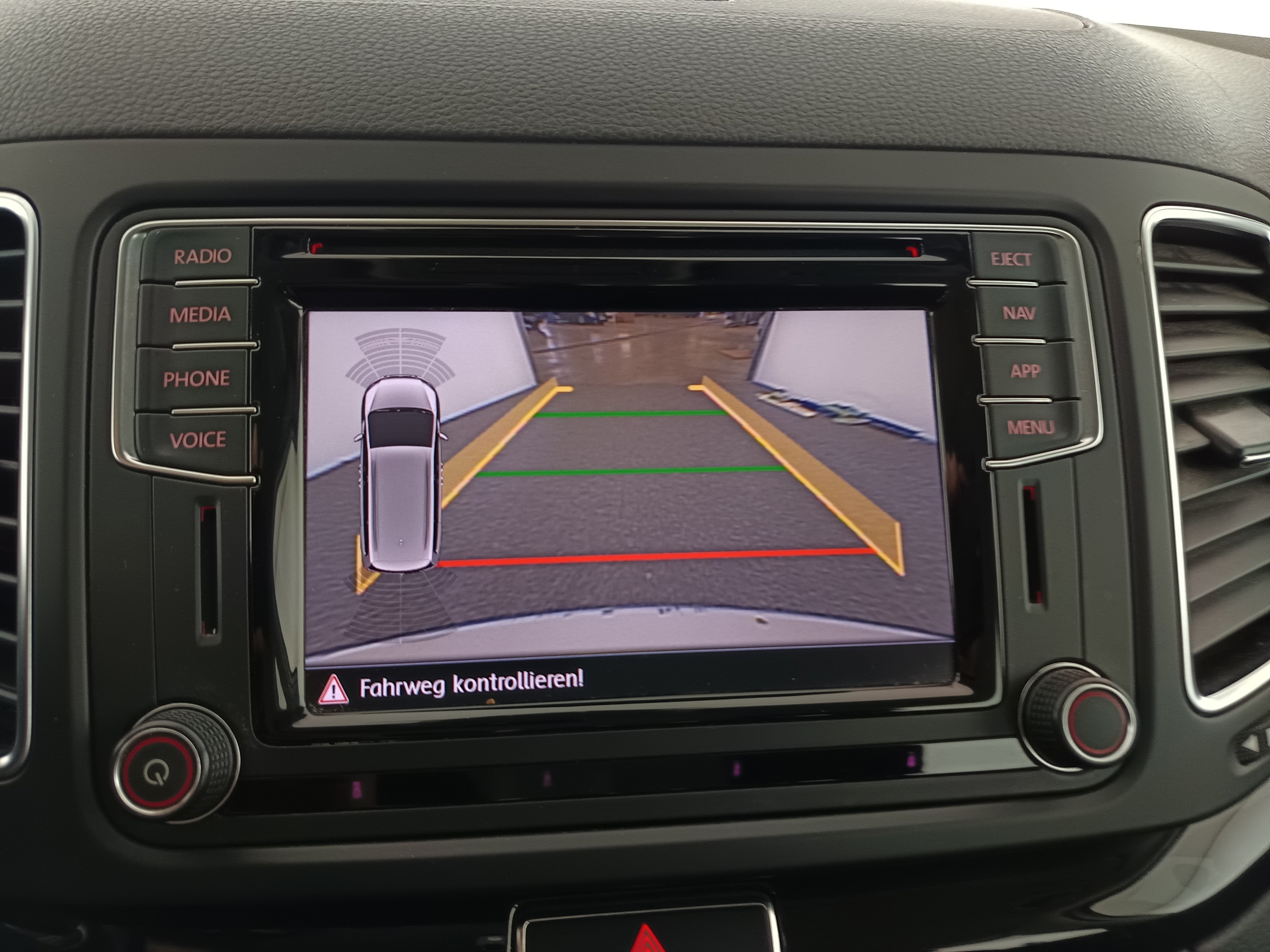 Seat Alhambra 2.0 TDI Executive | Bild 25 von 31