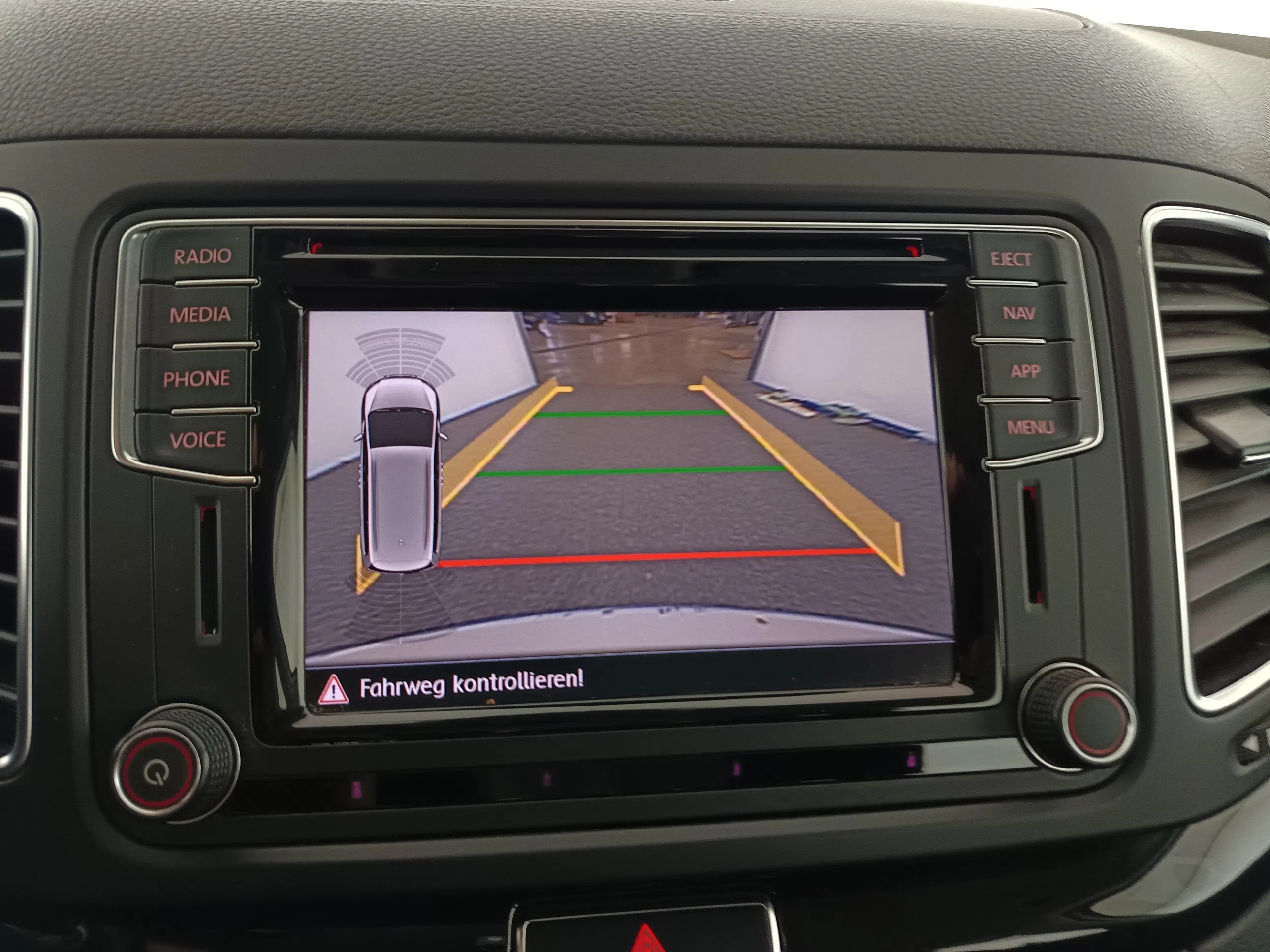 Seat Alhambra 2.0 TDI Executive | Bild 25 von 31