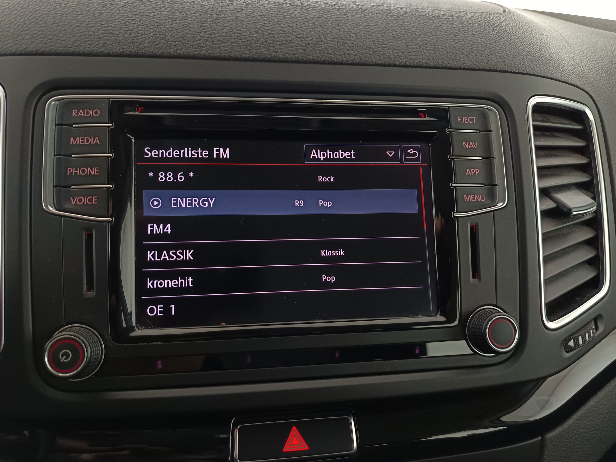 Seat Alhambra 2.0 TDI Executive | Bild 26 von 31