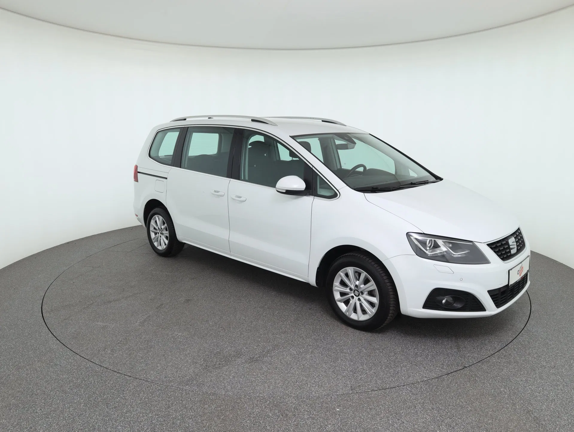 Seat Alhambra 2.0 TDI Executive | Bild 4 von 31