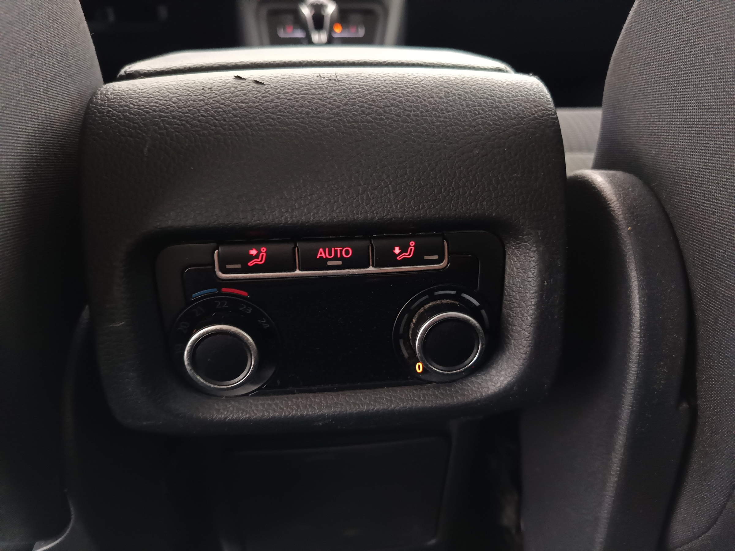 Seat Alhambra 2.0 TDI Executive | Bild 31 von 31