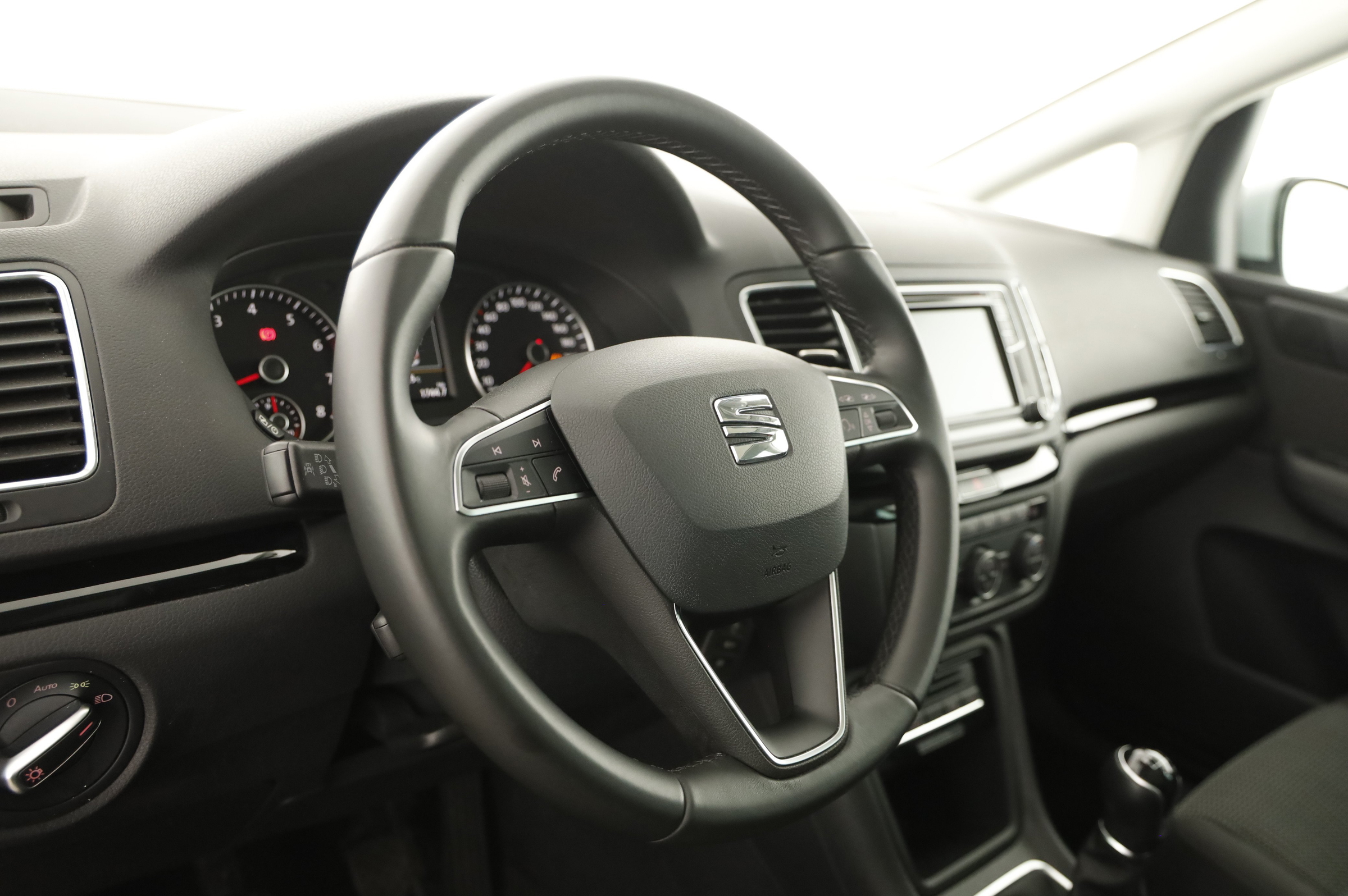 Seat Alhambra 711 1.4 TSI Executive | Bild 11 von 23